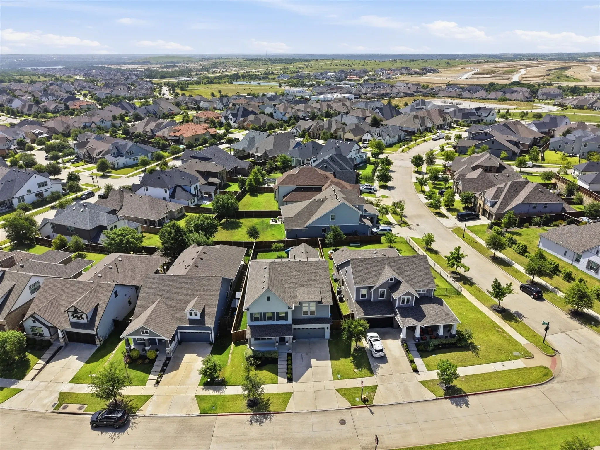 Single Family Residence For Sale in Parker County , 14017 Green Hook Road, Fort Worth, Texas 76008, 4 Bedroom, 4 Bathroom, 3 Garage spaces, 3,180 Sqft, built in 2019, mls#21317430, Real Estate Agent in Fort Worth, Homes For Sale in Parker county, Homes For Sale in Fort Worth, Realtor in Fort Worth Texas, Real Estate Brokerage Independent Realty Texas, Luminita Cordes Realtor
