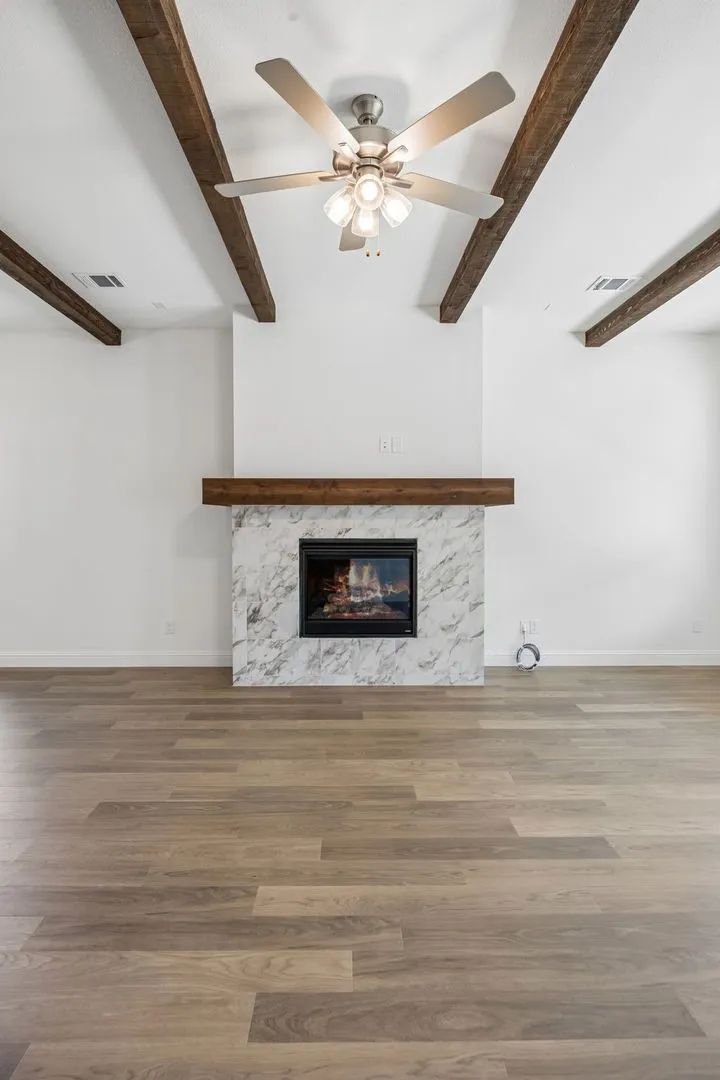 Single Family Residence For Sale in Ellis County , 417 Rivers Edge Drive, Waxahachie, Texas 75167, 4 Bedroom, 3 Bathroom, 2 Garage spaces, 2,636 Sqft, built in 2026, mls#21317060, Real Estate Agent in Waxahachie, Homes For Sale in Ellis county, Homes For Sale in Waxahachie, Realtor in Waxahachie Texas, Real Estate Brokerage Independent Realty Texas, Luminita Cordes Realtor