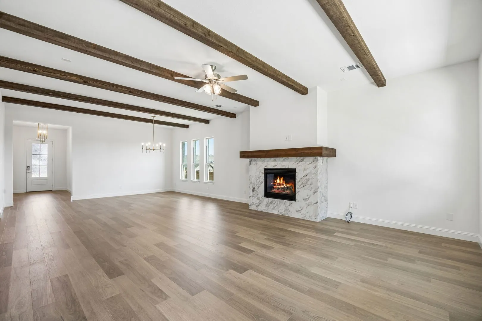 Single Family Residence For Sale in Ellis County , 417 Rivers Edge Drive, Waxahachie, Texas 75167, 4 Bedroom, 3 Bathroom, 2 Garage spaces, 2,636 Sqft, built in 2026, mls#21317060, Real Estate Agent in Waxahachie, Homes For Sale in Ellis county, Homes For Sale in Waxahachie, Realtor in Waxahachie Texas, Real Estate Brokerage Independent Realty Texas, Luminita Cordes Realtor
