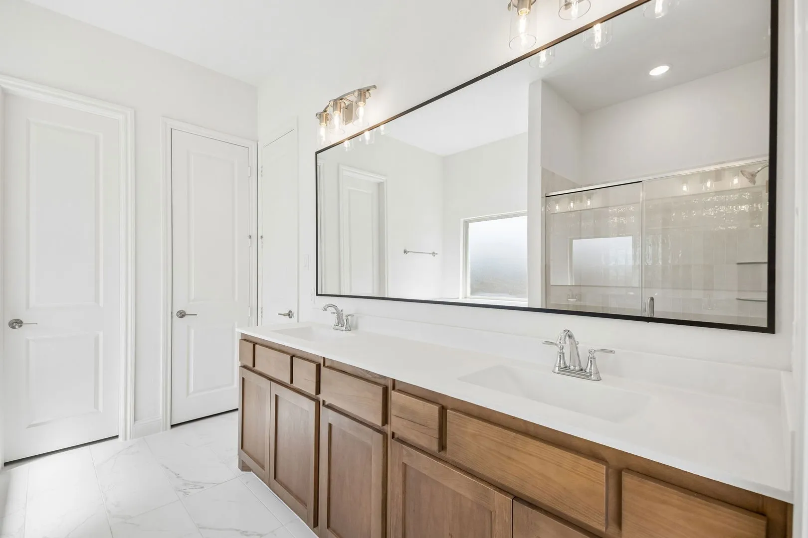 Single Family Residence For Sale in Ellis County , 417 Rivers Edge Drive, Waxahachie, Texas 75167, 4 Bedroom, 3 Bathroom, 2 Garage spaces, 2,636 Sqft, built in 2026, mls#21317060, Real Estate Agent in Waxahachie, Homes For Sale in Ellis county, Homes For Sale in Waxahachie, Realtor in Waxahachie Texas, Real Estate Brokerage Independent Realty Texas, Luminita Cordes Realtor