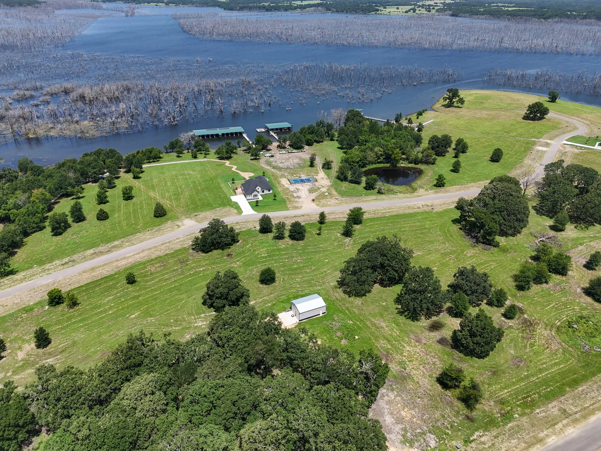 Unimproved Land For Sale in Fannin County , 370 Shoreline Drive, Dodd City, Texas 75438, 0, 0, Garage spaces, 0 Sqft, built in 0, Price $224,900, mls#21312212, Real Estate Agent in Dodd City, Homes For Sale in Fannin county, Homes For Sale in Dodd City, Realtor in Dodd City Texas, Real Estate Brokerage Independent Realty Texas, Luminita Cordes Realtor