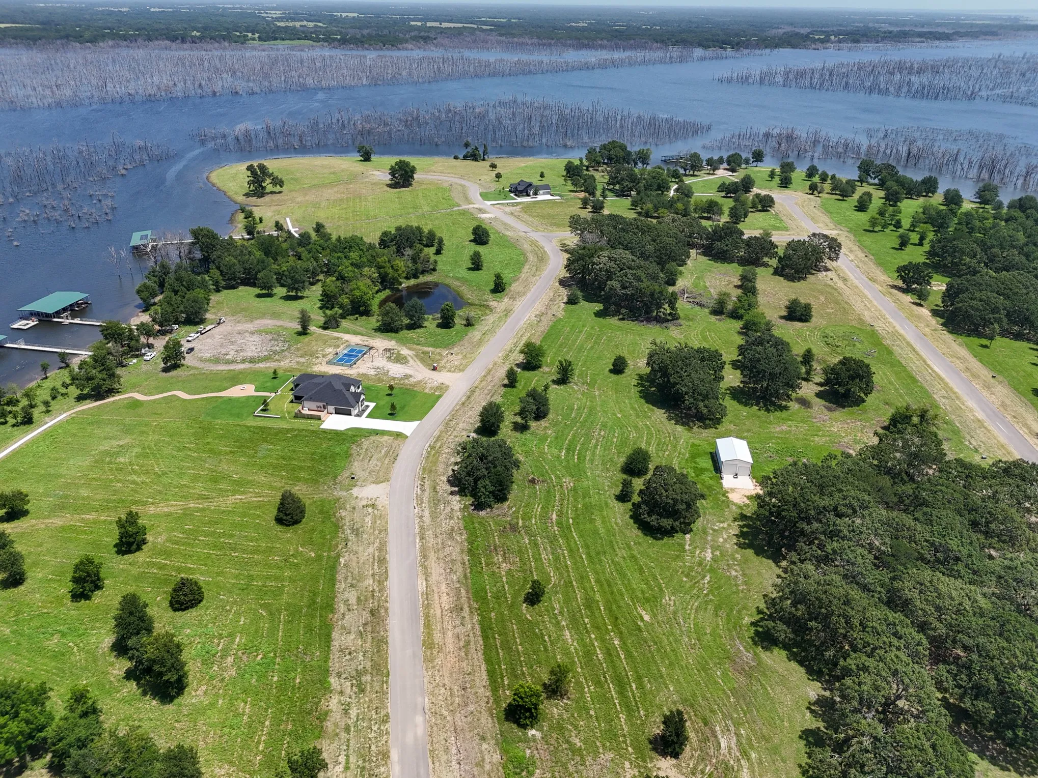 Unimproved Land For Sale in Fannin County , 370 Shoreline Drive, Dodd City, Texas 75438, 0, 0, Garage spaces, 0 Sqft, built in 0, Price $224,900, mls#21312212, Real Estate Agent in Dodd City, Homes For Sale in Fannin county, Homes For Sale in Dodd City, Realtor in Dodd City Texas, Real Estate Brokerage Independent Realty Texas, Luminita Cordes Realtor