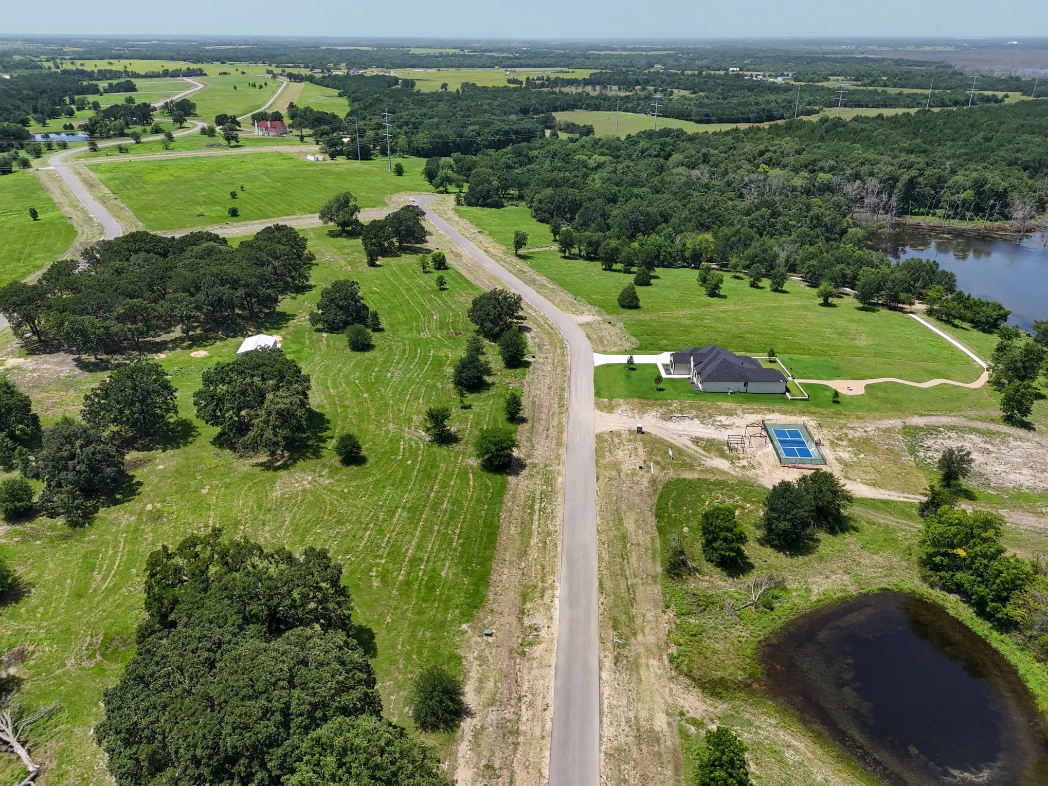 Unimproved Land For Sale in Fannin County , 370 Shoreline Drive, Dodd City, Texas 75438, 0, 0, Garage spaces, 0 Sqft, built in 0, Price $224,900, mls#21312212, Real Estate Agent in Dodd City, Homes For Sale in Fannin county, Homes For Sale in Dodd City, Realtor in Dodd City Texas, Real Estate Brokerage Independent Realty Texas, Luminita Cordes Realtor