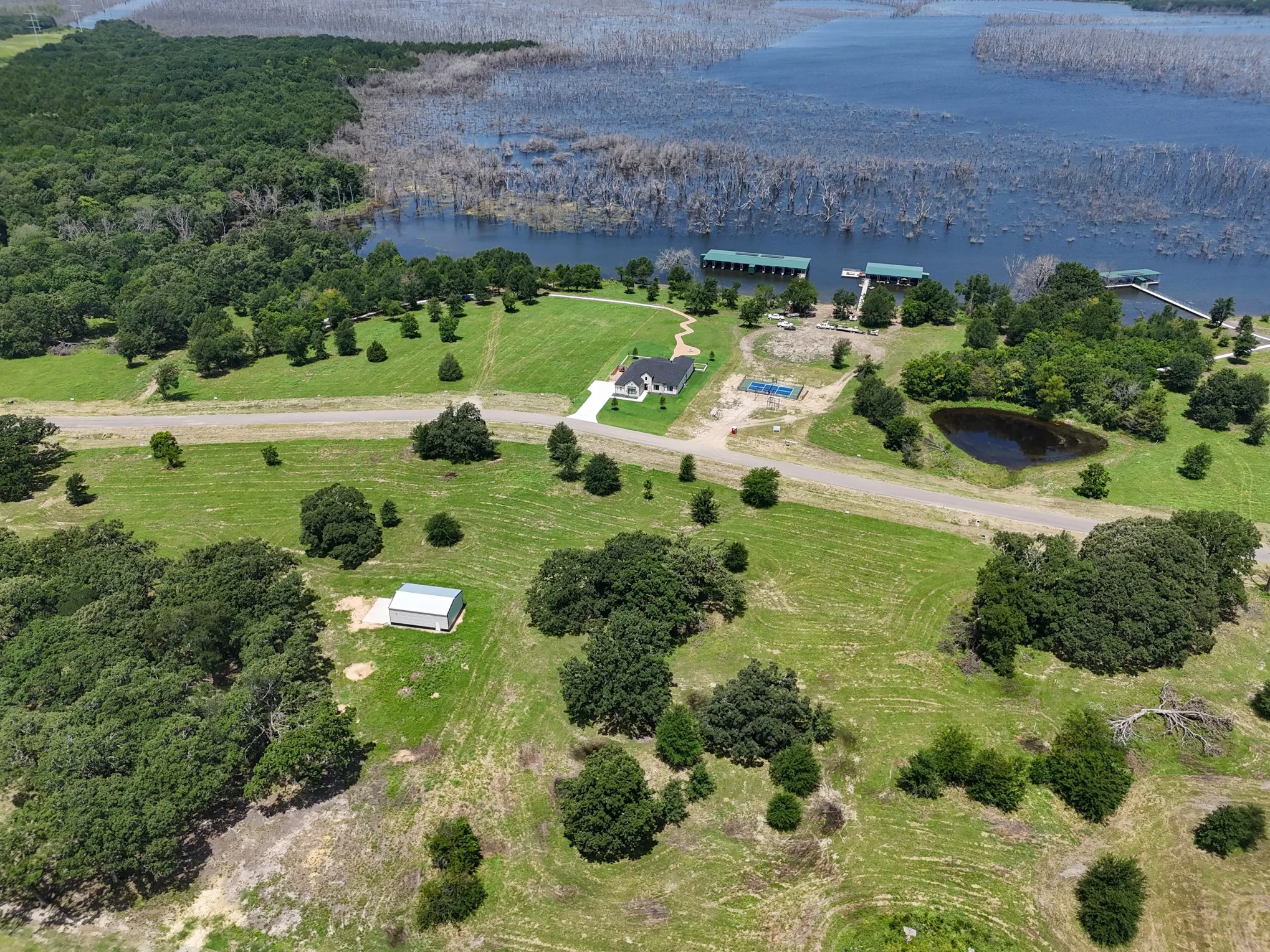 Unimproved Land For Sale in Fannin County , 370 Shoreline Drive, Dodd City, Texas 75438, 0, 0, Garage spaces, 0 Sqft, built in 0, Price $224,900, mls#21312212, Real Estate Agent in Dodd City, Homes For Sale in Fannin county, Homes For Sale in Dodd City, Realtor in Dodd City Texas, Real Estate Brokerage Independent Realty Texas, Luminita Cordes Realtor