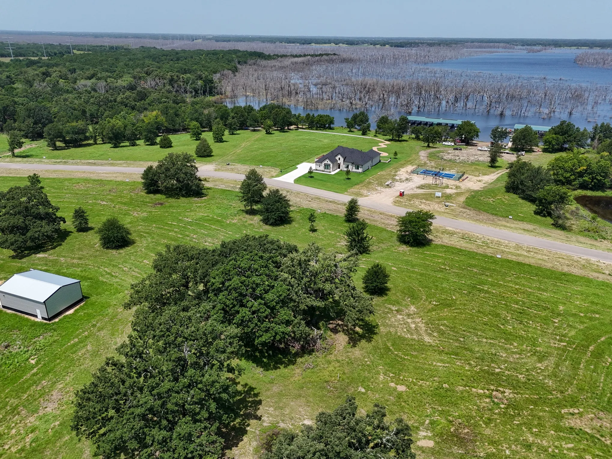 Unimproved Land For Sale in Fannin County , 370 Shoreline Drive, Dodd City, Texas 75438, 0, 0, Garage spaces, 0 Sqft, built in 0, Price $224,900, mls#21312212, Real Estate Agent in Dodd City, Homes For Sale in Fannin county, Homes For Sale in Dodd City, Realtor in Dodd City Texas, Real Estate Brokerage Independent Realty Texas, Luminita Cordes Realtor