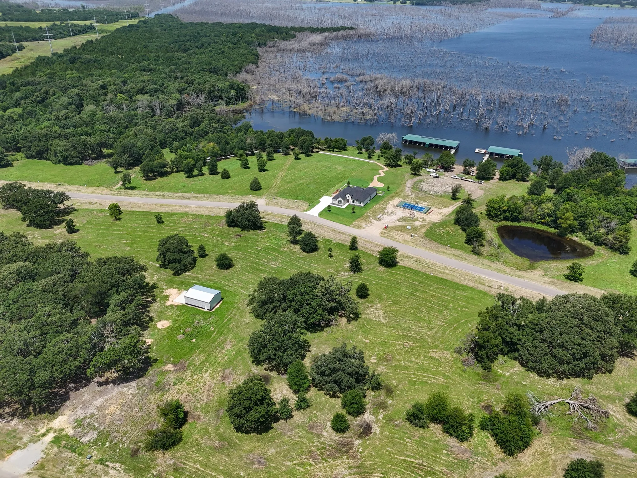 Unimproved Land For Sale in Fannin County , 370 Shoreline Drive, Dodd City, Texas 75438, 0, 0, Garage spaces, 0 Sqft, built in 0, Price $224,900, mls#21312212, Real Estate Agent in Dodd City, Homes For Sale in Fannin county, Homes For Sale in Dodd City, Realtor in Dodd City Texas, Real Estate Brokerage Independent Realty Texas, Luminita Cordes Realtor