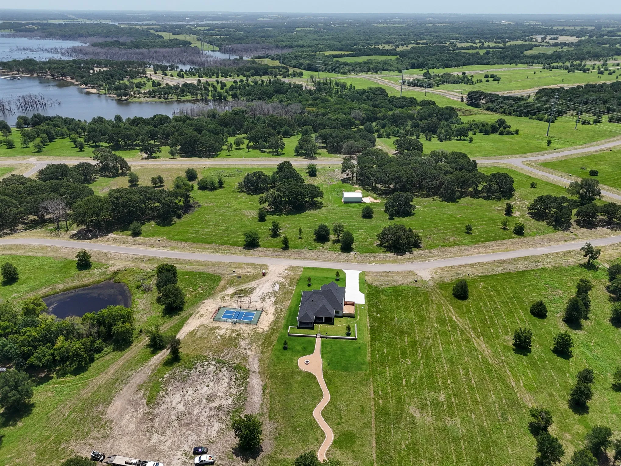 Unimproved Land For Sale in Fannin County , 370 Shoreline Drive, Dodd City, Texas 75438, 0, 0, Garage spaces, 0 Sqft, built in 0, Price $224,900, mls#21312212, Real Estate Agent in Dodd City, Homes For Sale in Fannin county, Homes For Sale in Dodd City, Realtor in Dodd City Texas, Real Estate Brokerage Independent Realty Texas, Luminita Cordes Realtor