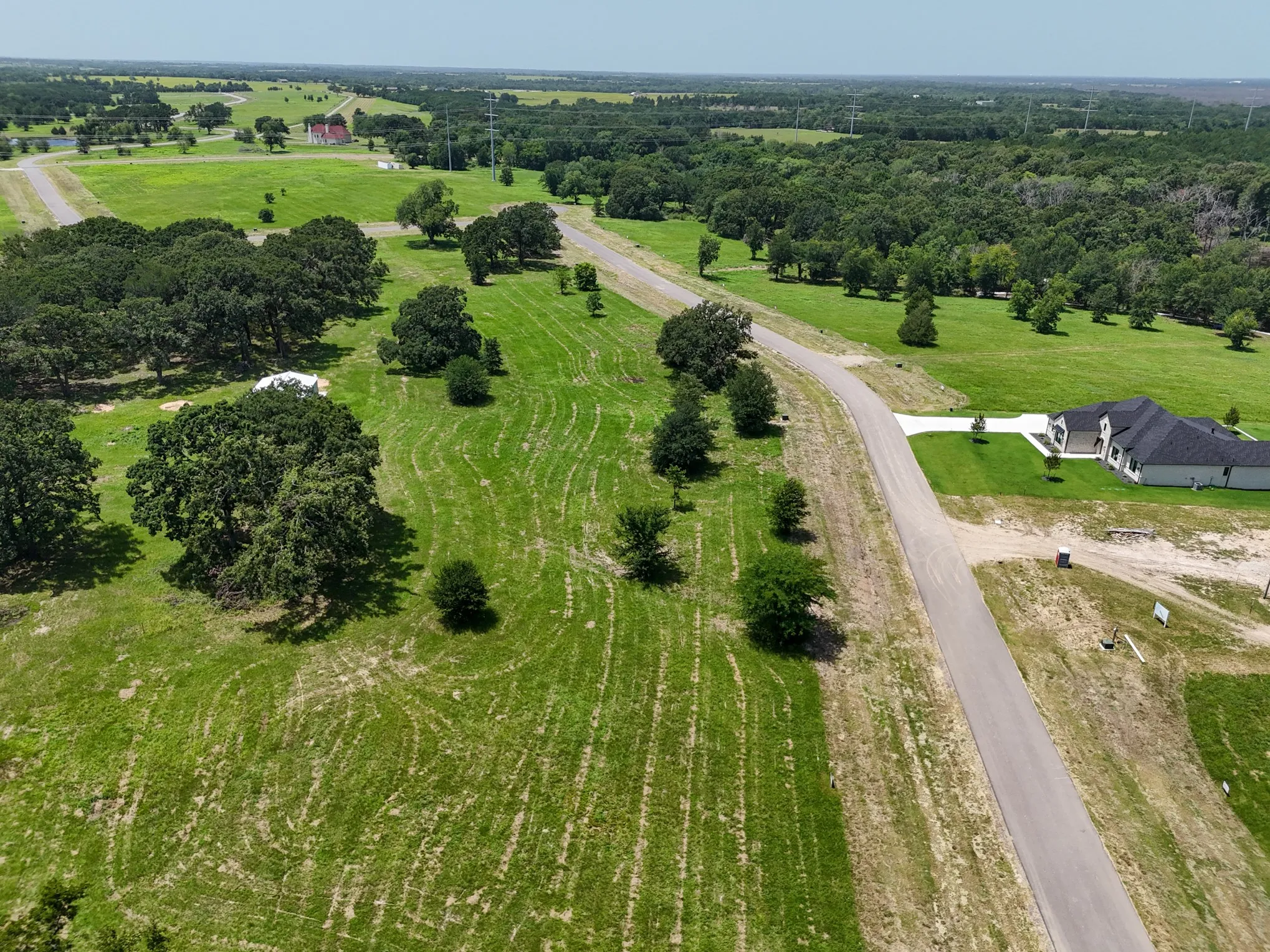 Unimproved Land For Sale in Fannin County , 370 Shoreline Drive, Dodd City, Texas 75438, 0, 0, Garage spaces, 0 Sqft, built in 0, Price $224,900, mls#21312212, Real Estate Agent in Dodd City, Homes For Sale in Fannin county, Homes For Sale in Dodd City, Realtor in Dodd City Texas, Real Estate Brokerage Independent Realty Texas, Luminita Cordes Realtor