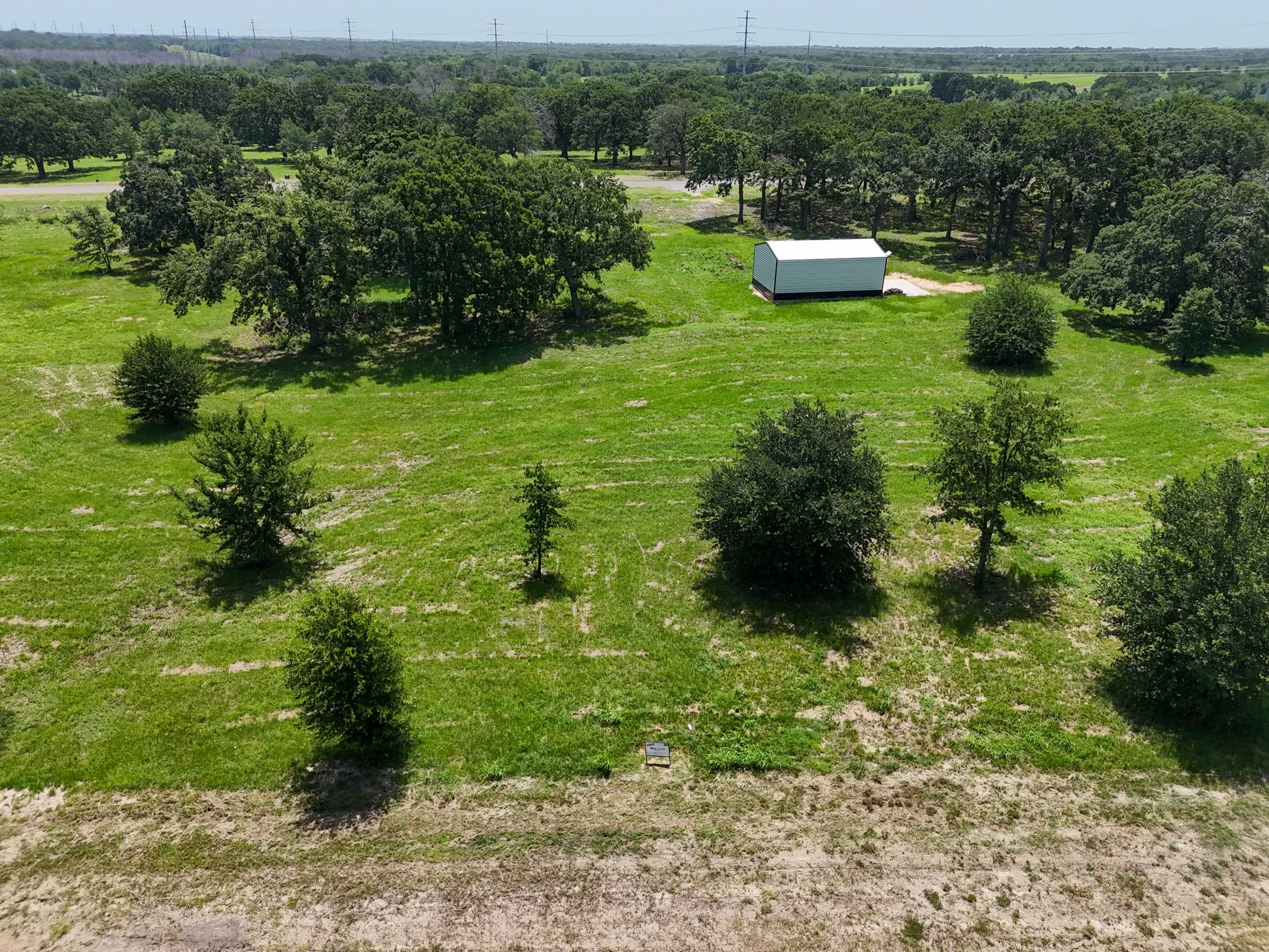 Unimproved Land For Sale in Fannin County , 370 Shoreline Drive, Dodd City, Texas 75438, 0, 0, Garage spaces, 0 Sqft, built in 0, Price $224,900, mls#21312212, Real Estate Agent in Dodd City, Homes For Sale in Fannin county, Homes For Sale in Dodd City, Realtor in Dodd City Texas, Real Estate Brokerage Independent Realty Texas, Luminita Cordes Realtor