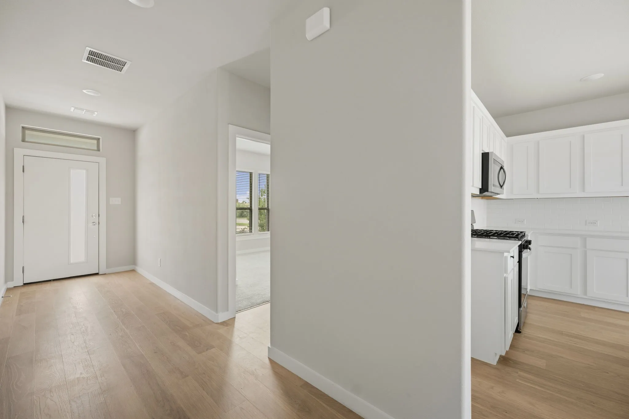 Single Family Residence For Sale in Tarrant County , 6768 Denim Drive, Fort Worth, Texas 76036, 4 Bedroom, 3 Bathroom, 2 Garage spaces, 2,448 Sqft, built in 2024, mls#21302812, Real Estate Agent in Fort Worth, Homes For Sale in Tarrant county, Homes For Sale in Fort Worth, Realtor in Fort Worth Texas, Real Estate Brokerage Independent Realty Texas, Luminita Cordes Realtor