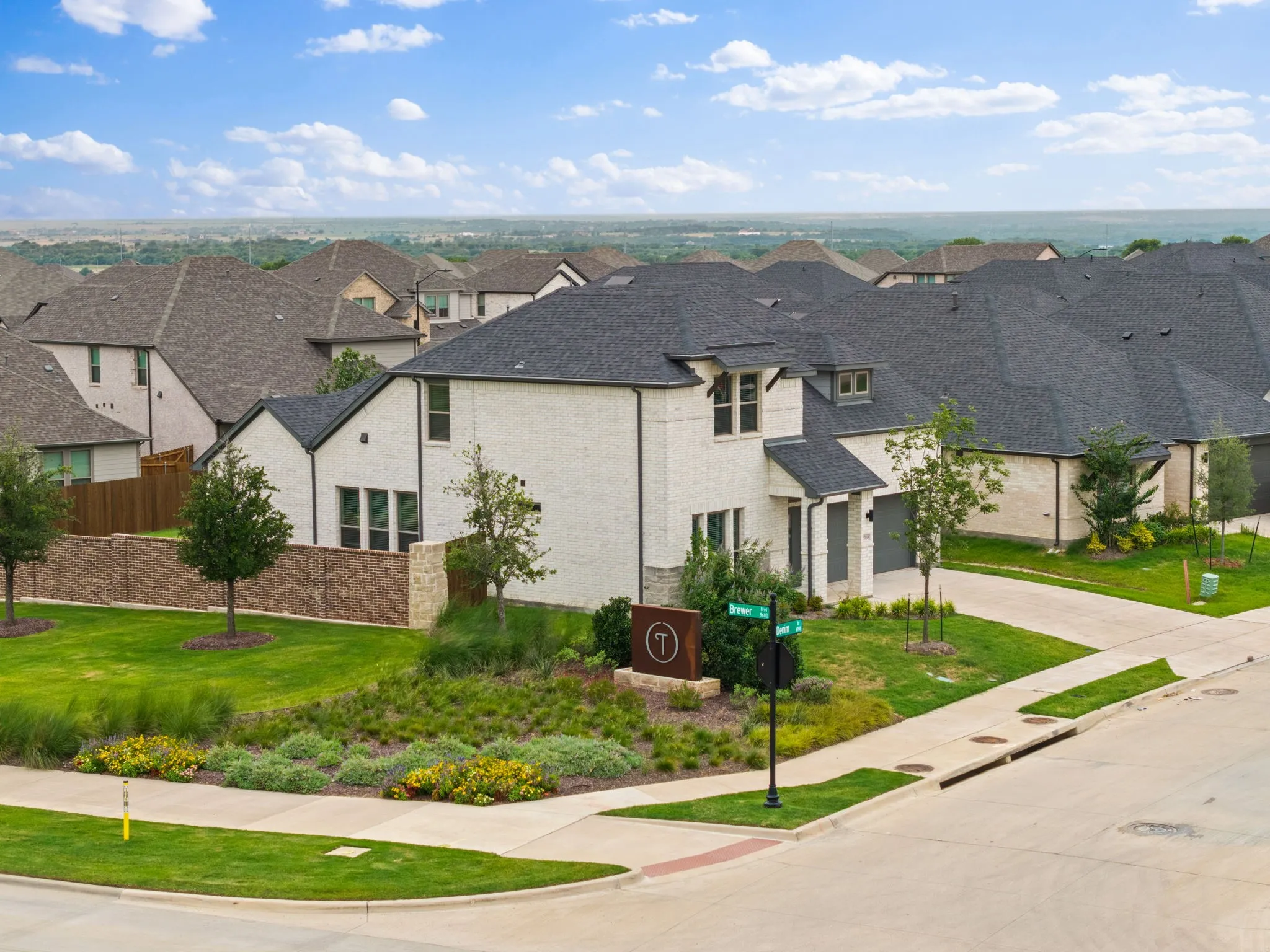 Single Family Residence For Sale in Tarrant County , 6768 Denim Drive, Fort Worth, Texas 76036, 4 Bedroom, 3 Bathroom, 2 Garage spaces, 2,448 Sqft, built in 2024, mls#21302812, Real Estate Agent in Fort Worth, Homes For Sale in Tarrant county, Homes For Sale in Fort Worth, Realtor in Fort Worth Texas, Real Estate Brokerage Independent Realty Texas, Luminita Cordes Realtor
