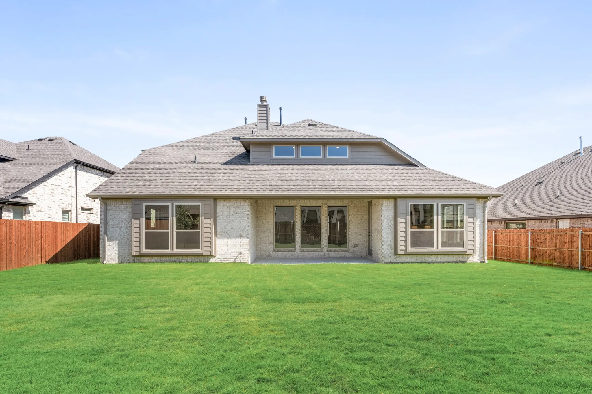 Single Family Residence For Sale in Denton County , 1027 Emerald Trace Drive, Justin, Texas 76247, 5 Bedroom, 4 Bathroom, 2 Garage spaces, 3,485 Sqft, built in 2026, mls#21317179, Real Estate Agent in Justin, Homes For Sale in Denton county, Homes For Sale in Justin, Realtor in Justin Texas, Real Estate Brokerage Independent Realty Texas, Luminita Cordes Realtor