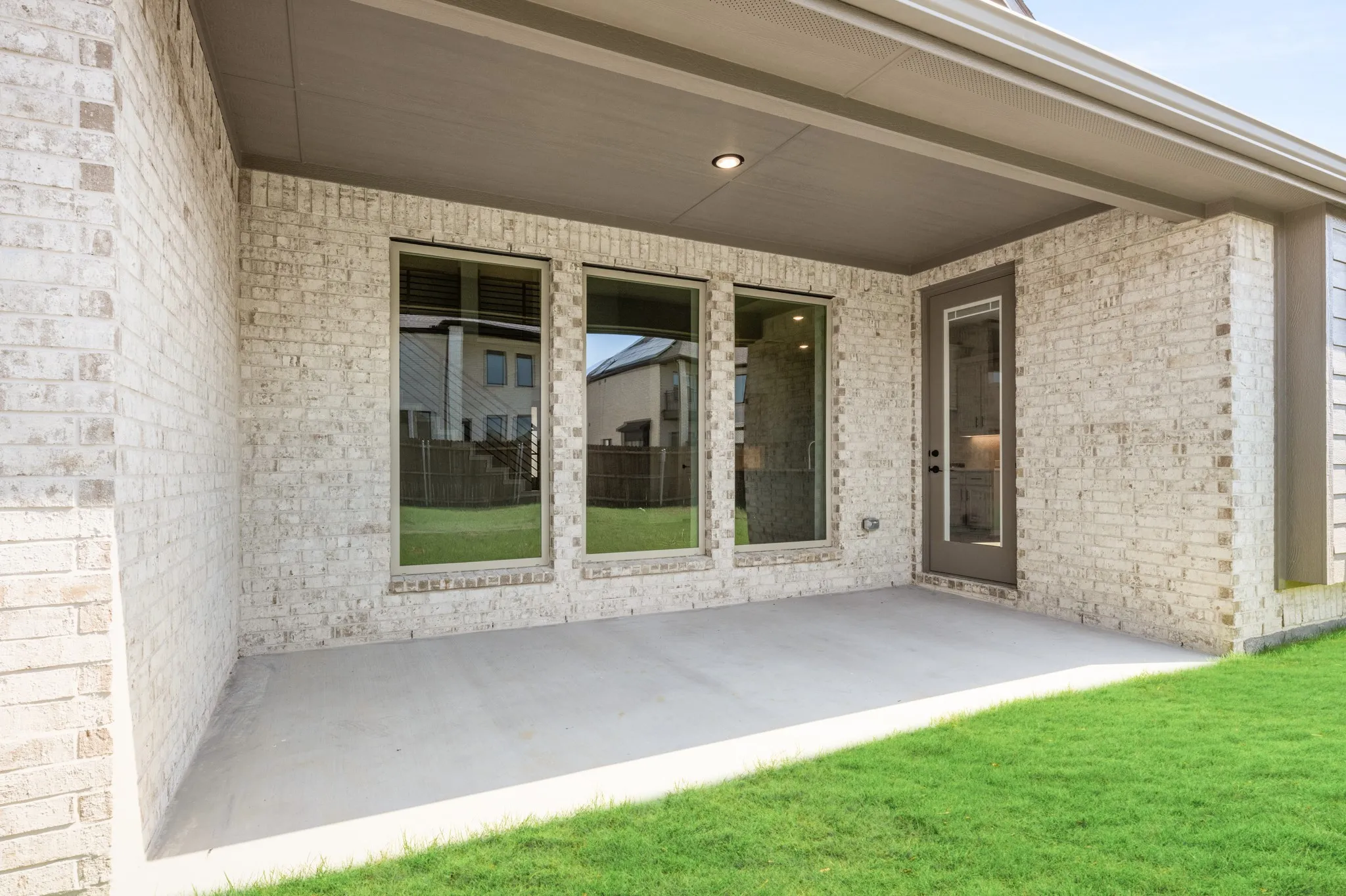 Single Family Residence For Sale in Denton County , 1027 Emerald Trace Drive, Justin, Texas 76247, 5 Bedroom, 4 Bathroom, 2 Garage spaces, 3,485 Sqft, built in 2026, mls#21317179, Real Estate Agent in Justin, Homes For Sale in Denton county, Homes For Sale in Justin, Realtor in Justin Texas, Real Estate Brokerage Independent Realty Texas, Luminita Cordes Realtor