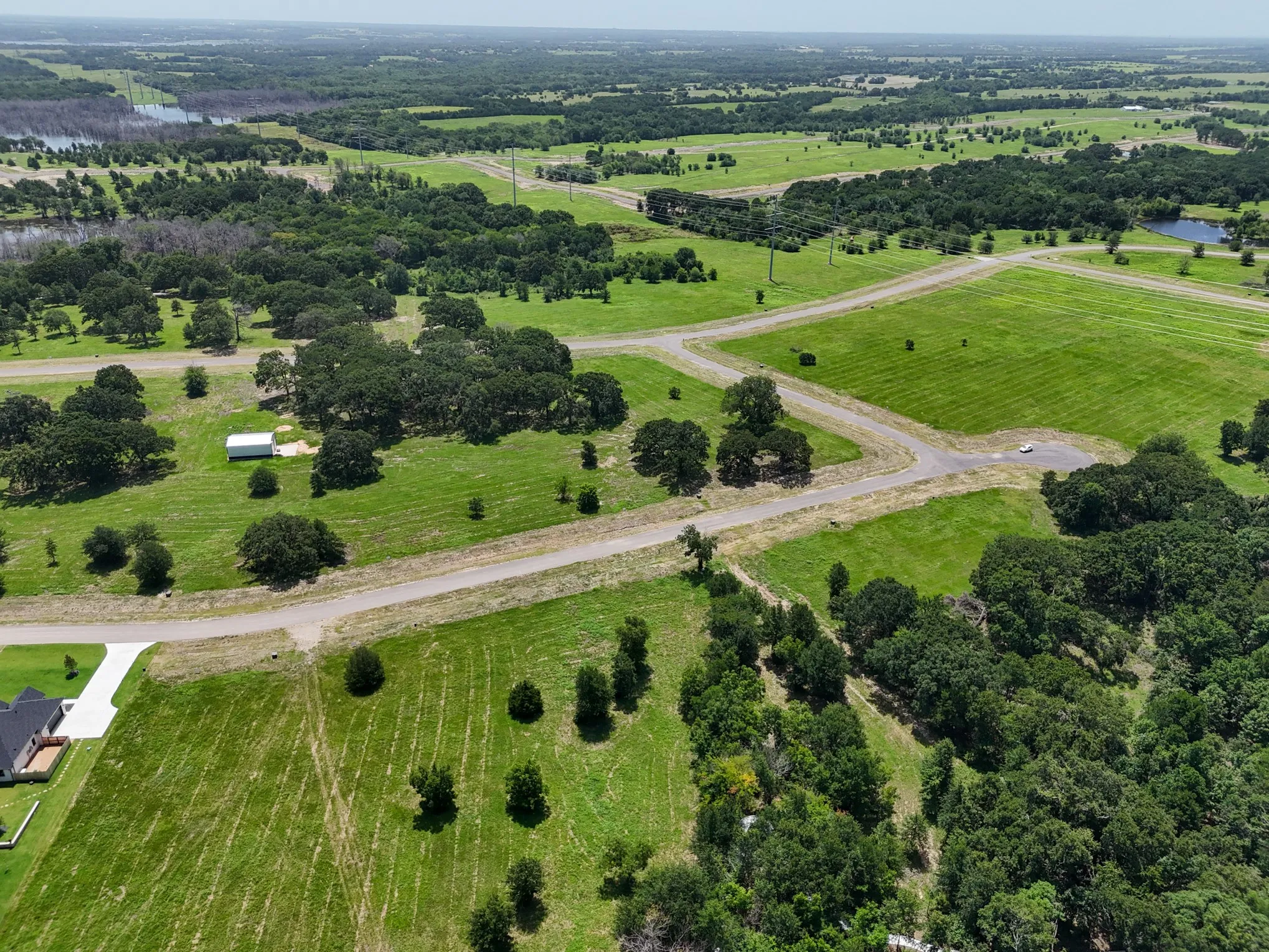 Unimproved Land For Sale in Fannin County , 280 Shoreline Drive, Dodd City, Texas 75438, 0, 0, Garage spaces, 0 Sqft, built in 0, mls#21317462, Real Estate Agent in Dodd City, Homes For Sale in Fannin county, Homes For Sale in Dodd City, Realtor in Dodd City Texas, Real Estate Brokerage Independent Realty Texas, Luminita Cordes Realtor