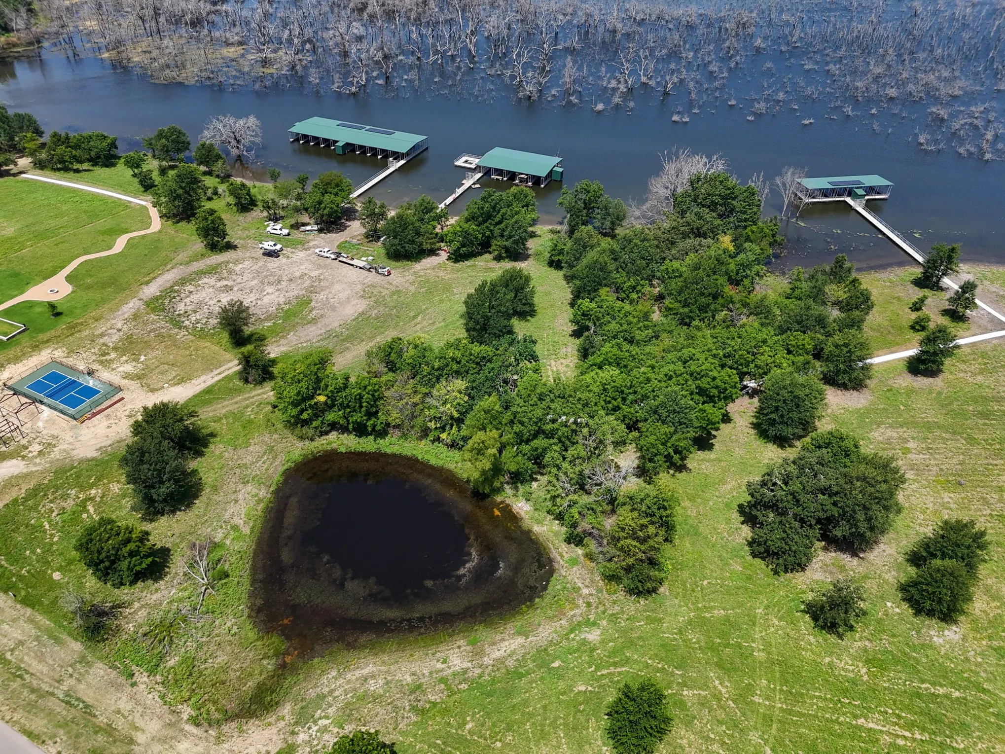 Unimproved Land For Sale in Fannin County , 280 Shoreline Drive, Dodd City, Texas 75438, 0, 0, Garage spaces, 0 Sqft, built in 0, mls#21317462, Real Estate Agent in Dodd City, Homes For Sale in Fannin county, Homes For Sale in Dodd City, Realtor in Dodd City Texas, Real Estate Brokerage Independent Realty Texas, Luminita Cordes Realtor