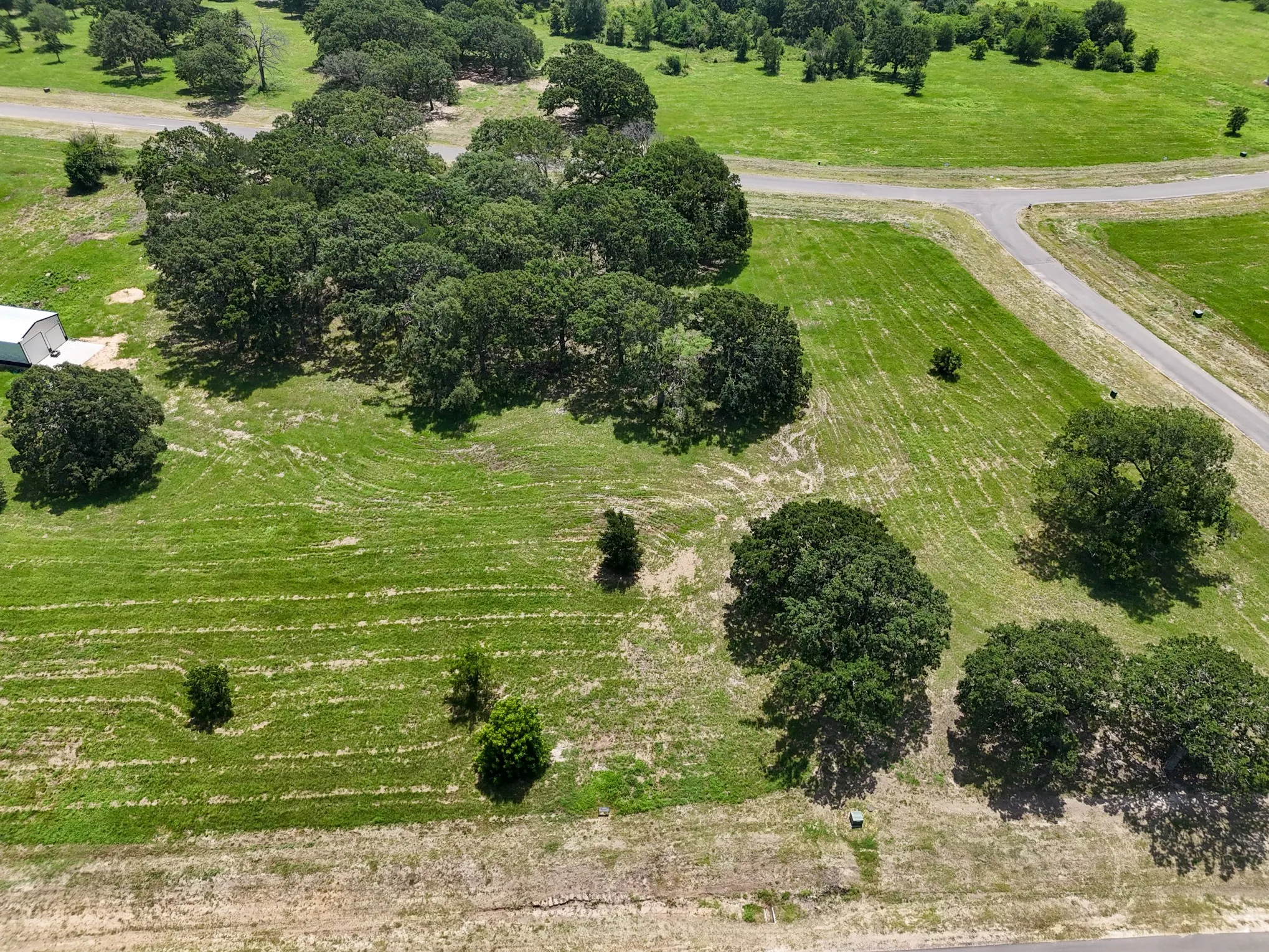 Unimproved Land For Sale in Fannin County , 280 Shoreline Drive, Dodd City, Texas 75438, 0, 0, Garage spaces, 0 Sqft, built in 0, mls#21317462, Real Estate Agent in Dodd City, Homes For Sale in Fannin county, Homes For Sale in Dodd City, Realtor in Dodd City Texas, Real Estate Brokerage Independent Realty Texas, Luminita Cordes Realtor