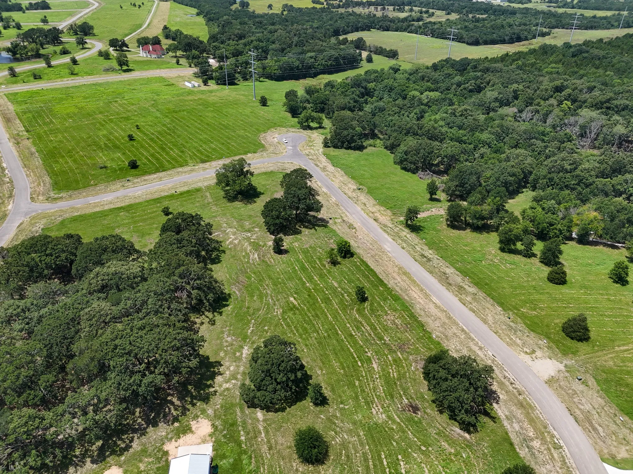 Unimproved Land For Sale in Fannin County , 280 Shoreline Drive, Dodd City, Texas 75438, 0, 0, Garage spaces, 0 Sqft, built in 0, mls#21317462, Real Estate Agent in Dodd City, Homes For Sale in Fannin county, Homes For Sale in Dodd City, Realtor in Dodd City Texas, Real Estate Brokerage Independent Realty Texas, Luminita Cordes Realtor