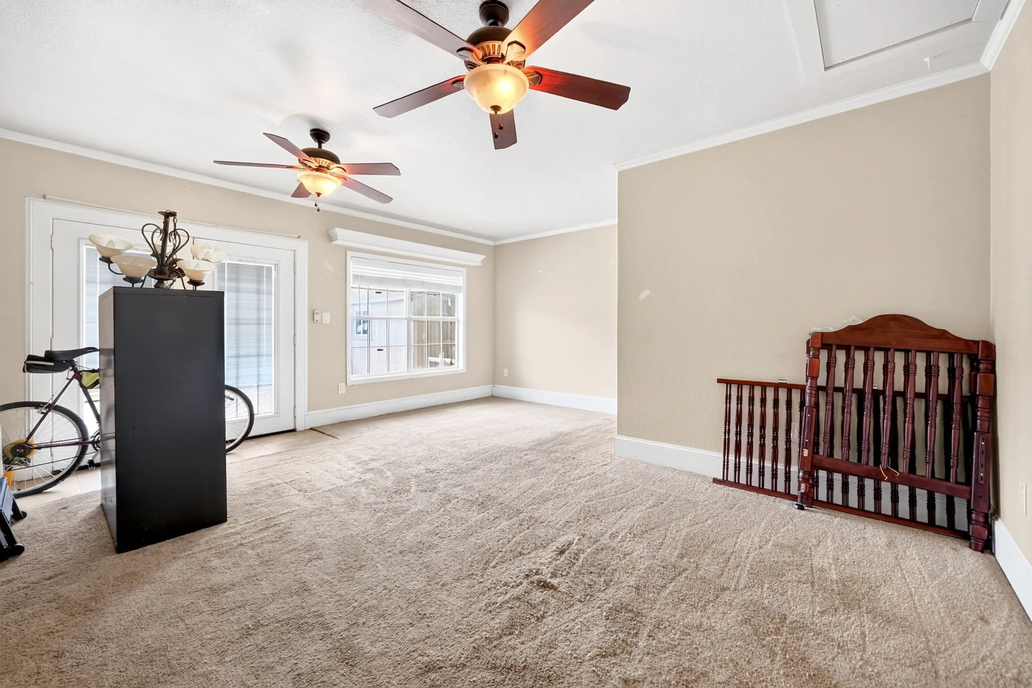 Single Family Residence For Sale in Dallas County , 2209 Dana Drive, Rowlett, Texas 75088, 4 Bedroom, 3 Bathroom, Garage spaces, 2,243 Sqft, built in 1991, mls#21253710, Real Estate Agent in Rowlett, Homes For Sale in Dallas county, Homes For Sale in Rowlett, Realtor in Rowlett Texas, Real Estate Brokerage Independent Realty Texas, Luminita Cordes Realtor