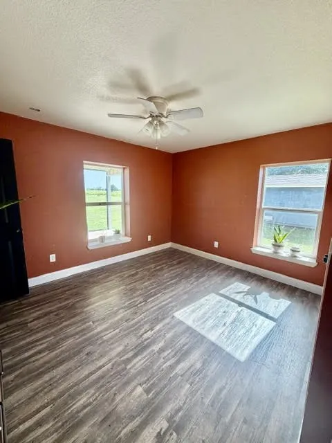 Single Family Residence For Sale in Wise County , 387 Private Road 1452, Chico, Texas 76431, 5 Bedroom, 3 Bathroom, Garage spaces, 3,000 Sqft, built in 2017, mls#21317494, Real Estate Agent in Chico, Homes For Sale in Wise county, Homes For Sale in Chico, Realtor in Chico Texas, Real Estate Brokerage Independent Realty Texas, Luminita Cordes Realtor