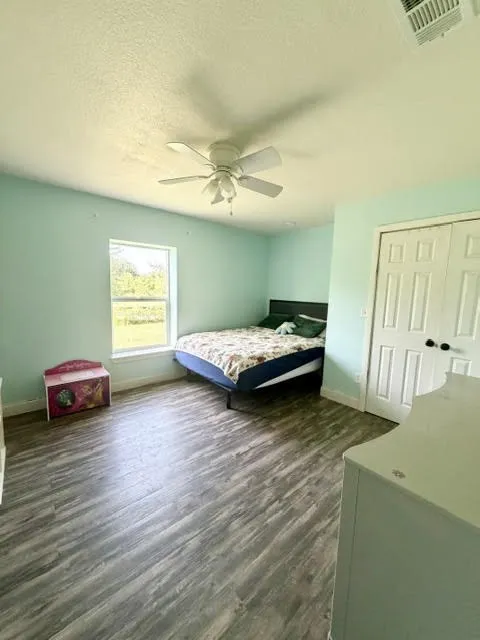 Single Family Residence For Sale in Wise County , 387 Private Road 1452, Chico, Texas 76431, 5 Bedroom, 3 Bathroom, Garage spaces, 3,000 Sqft, built in 2017, mls#21317494, Real Estate Agent in Chico, Homes For Sale in Wise county, Homes For Sale in Chico, Realtor in Chico Texas, Real Estate Brokerage Independent Realty Texas, Luminita Cordes Realtor