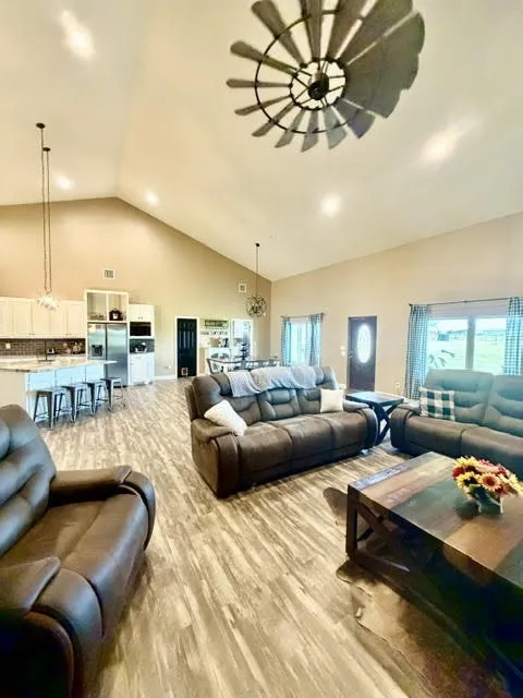 Single Family Residence For Sale in Wise County , 387 Private Road 1452, Chico, Texas 76431, 5 Bedroom, 3 Bathroom, Garage spaces, 3,000 Sqft, built in 2017, mls#21317494, Real Estate Agent in Chico, Homes For Sale in Wise county, Homes For Sale in Chico, Realtor in Chico Texas, Real Estate Brokerage Independent Realty Texas, Luminita Cordes Realtor