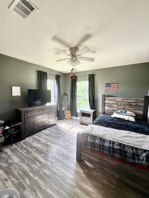 Single Family Residence For Sale in Wise County , 387 Private Road 1452, Chico, Texas 76431, 5 Bedroom, 3 Bathroom, Garage spaces, 3,000 Sqft, built in 2017, mls#21317494, Real Estate Agent in Chico, Homes For Sale in Wise county, Homes For Sale in Chico, Realtor in Chico Texas, Real Estate Brokerage Independent Realty Texas, Luminita Cordes Realtor