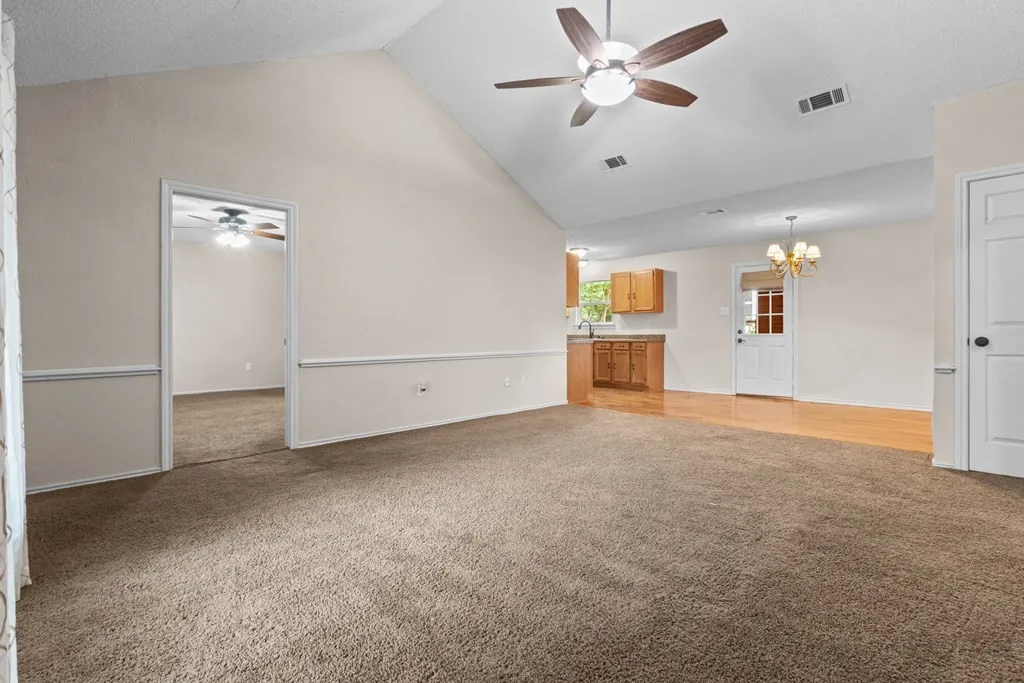 Single Family Residence For Sale in Henderson County , 402 Admiral Drive, Gun Barrel City, Texas 75156, 3 Bedroom, 2 Bathroom, Garage spaces, 1,280 Sqft, built in 1997, Price $389,000, mls#21314139, Real Estate Agent in Gun Barrel City, Homes For Sale in Henderson county, Homes For Sale in Gun Barrel City, Realtor in Gun Barrel City Texas, Real Estate Brokerage Independent Realty Texas, Luminita Cordes Realtor
