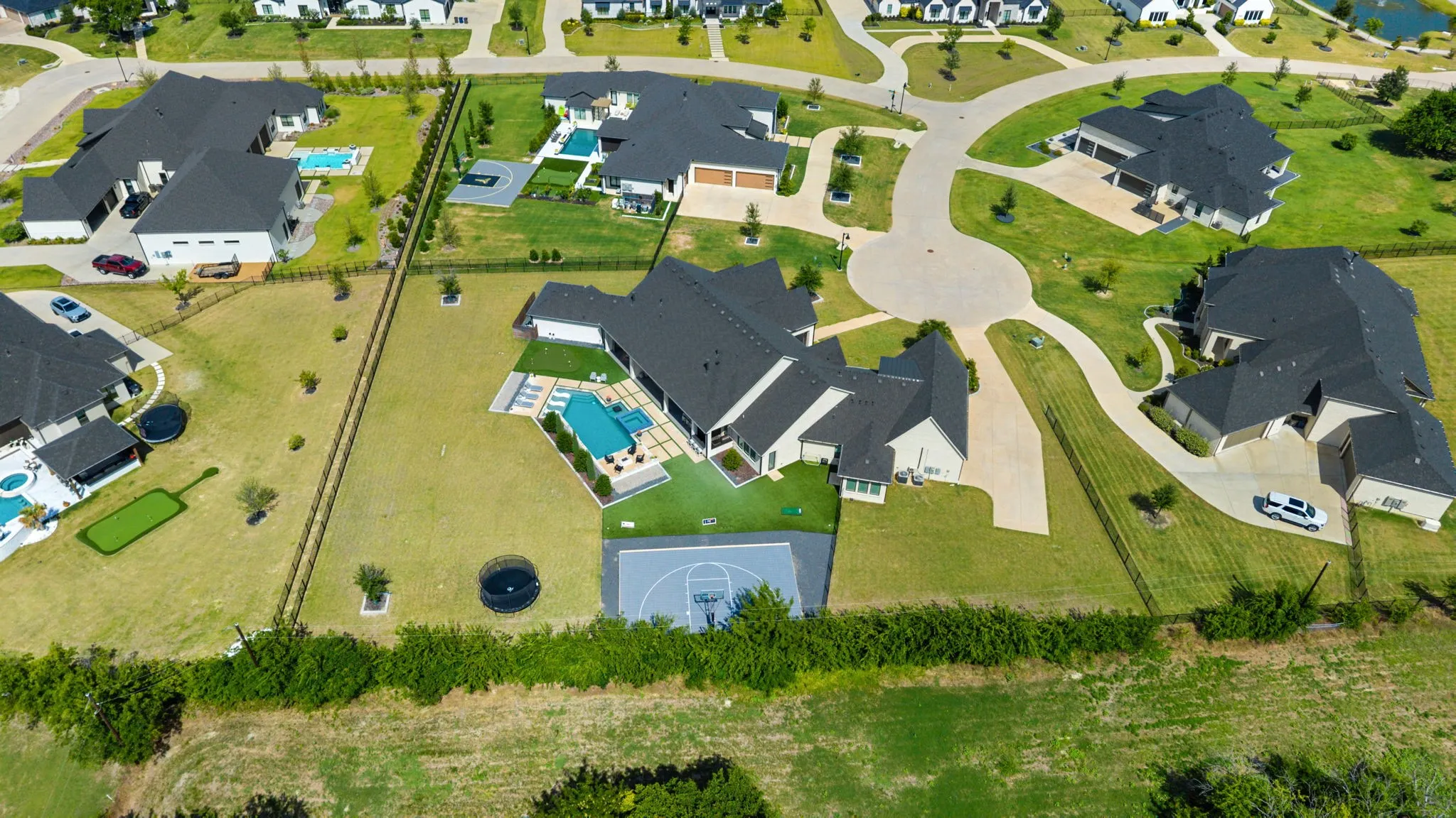 Single Family Residence For Sale in Collin County , 405 Crosswood Creek Court, Celina, Texas 75009, 5 Bedroom, 7 Bathroom, 4 Garage spaces, 6,083 Sqft, built in 2021, mls#21316459, Real Estate Agent in Celina, Homes For Sale in Collin county, Homes For Sale in Celina, Realtor in Celina Texas, Real Estate Brokerage Independent Realty Texas, Luminita Cordes Realtor