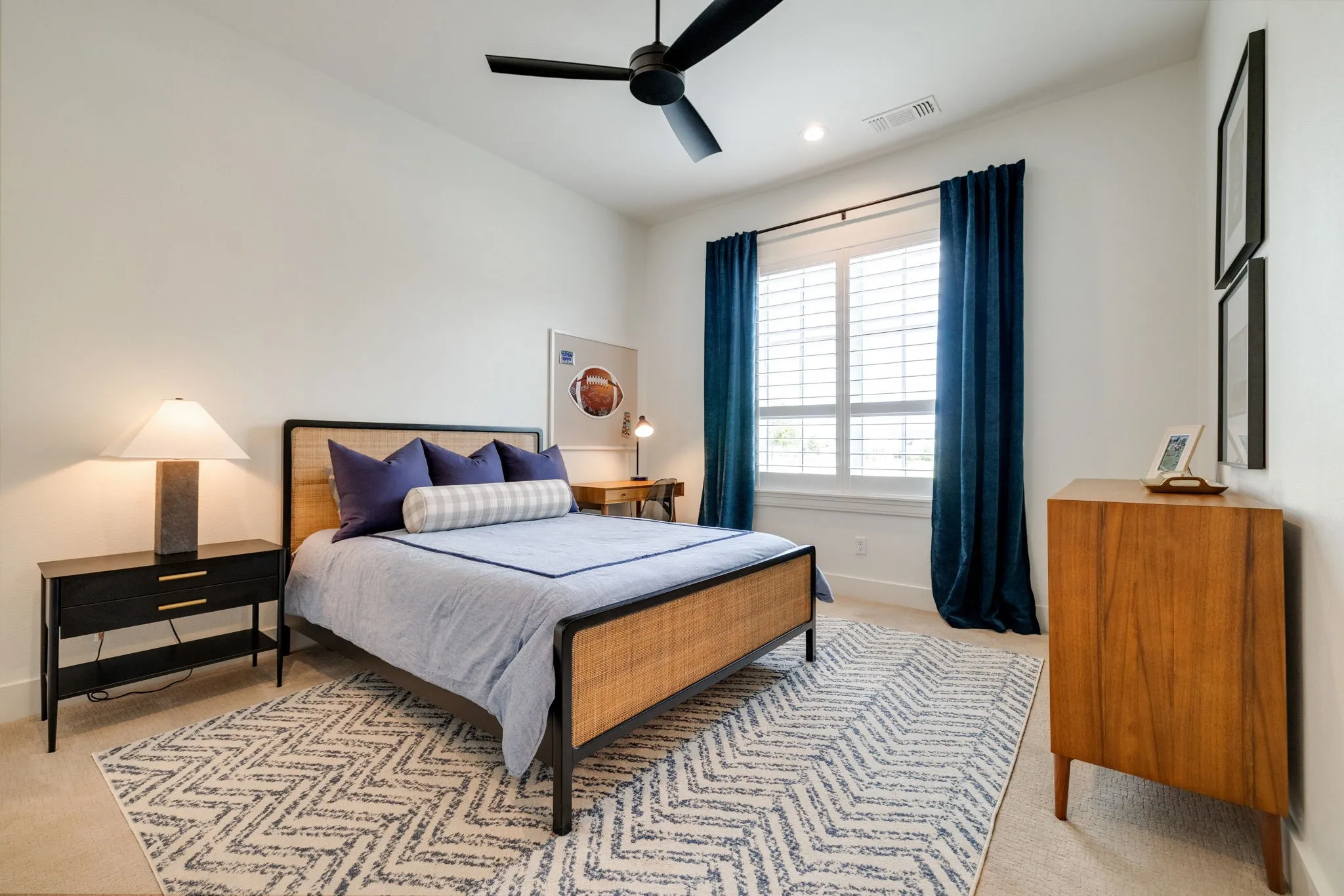 Single Family Residence For Sale in Collin County , 405 Crosswood Creek Court, Celina, Texas 75009, 5 Bedroom, 7 Bathroom, 4 Garage spaces, 6,083 Sqft, built in 2021, mls#21316459, Real Estate Agent in Celina, Homes For Sale in Collin county, Homes For Sale in Celina, Realtor in Celina Texas, Real Estate Brokerage Independent Realty Texas, Luminita Cordes Realtor
