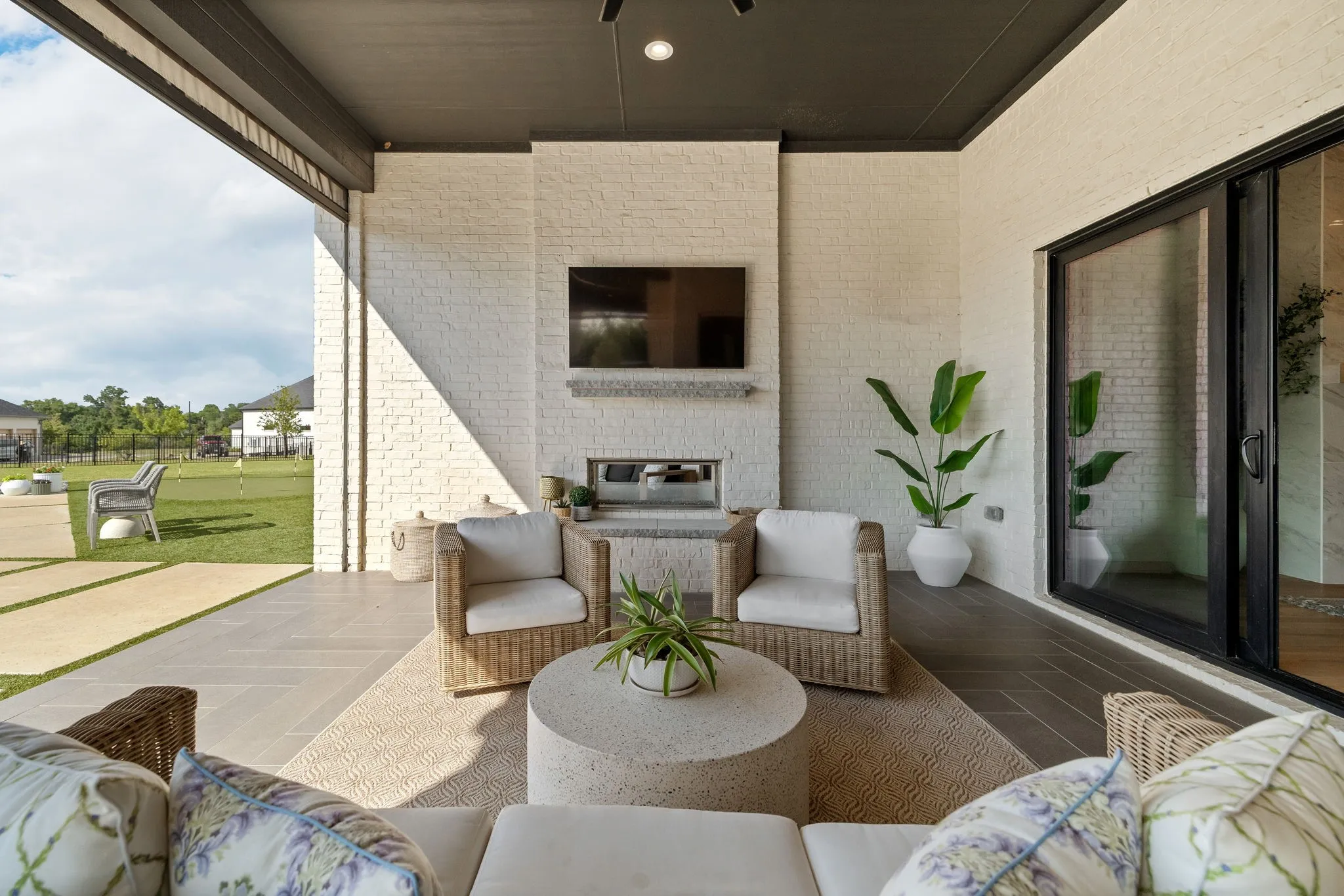 Single Family Residence For Sale in Collin County , 405 Crosswood Creek Court, Celina, Texas 75009, 5 Bedroom, 7 Bathroom, 4 Garage spaces, 6,083 Sqft, built in 2021, mls#21316459, Real Estate Agent in Celina, Homes For Sale in Collin county, Homes For Sale in Celina, Realtor in Celina Texas, Real Estate Brokerage Independent Realty Texas, Luminita Cordes Realtor