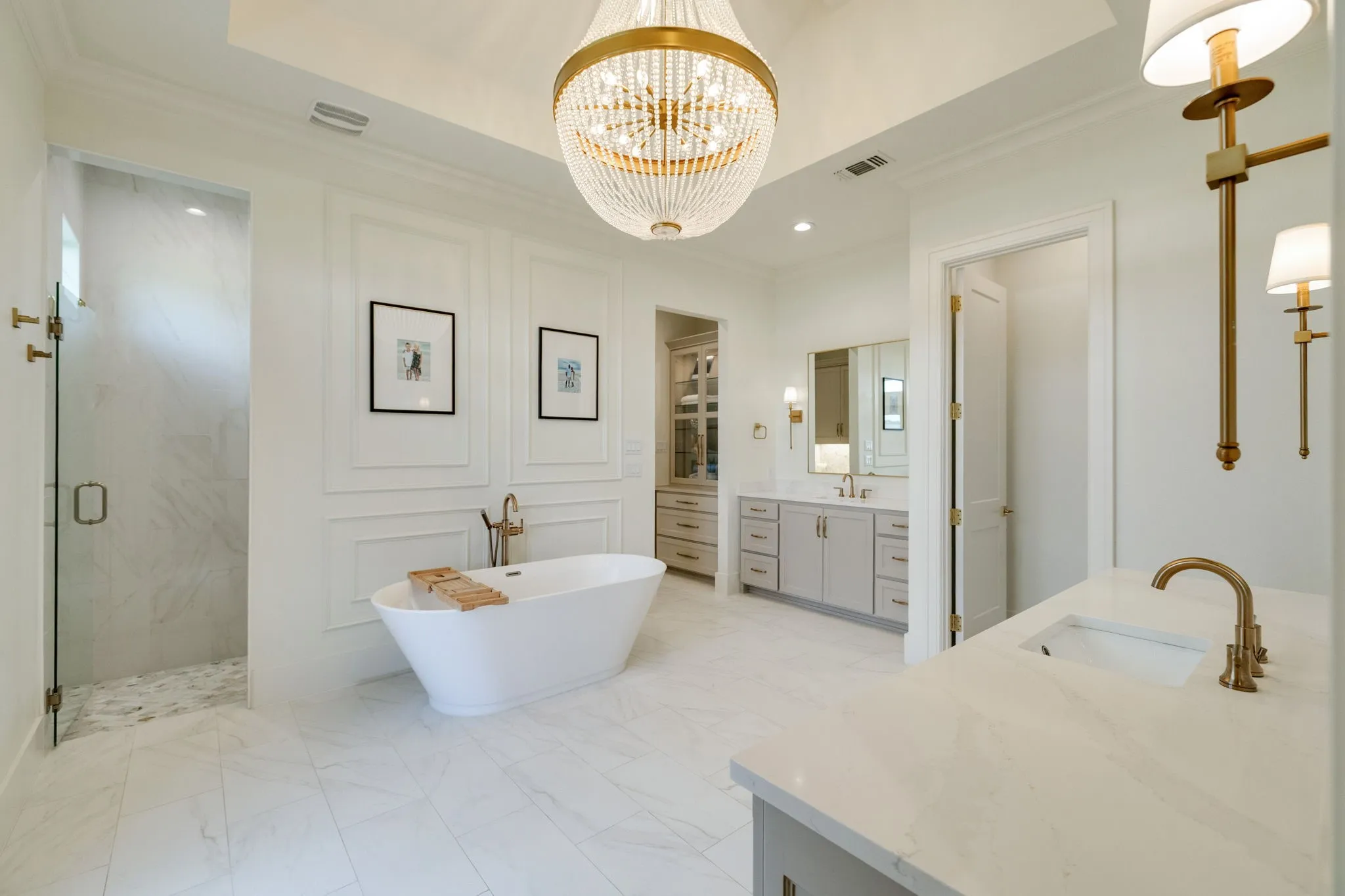 Single Family Residence For Sale in Collin County , 405 Crosswood Creek Court, Celina, Texas 75009, 5 Bedroom, 7 Bathroom, 4 Garage spaces, 6,083 Sqft, built in 2021, mls#21316459, Real Estate Agent in Celina, Homes For Sale in Collin county, Homes For Sale in Celina, Realtor in Celina Texas, Real Estate Brokerage Independent Realty Texas, Luminita Cordes Realtor