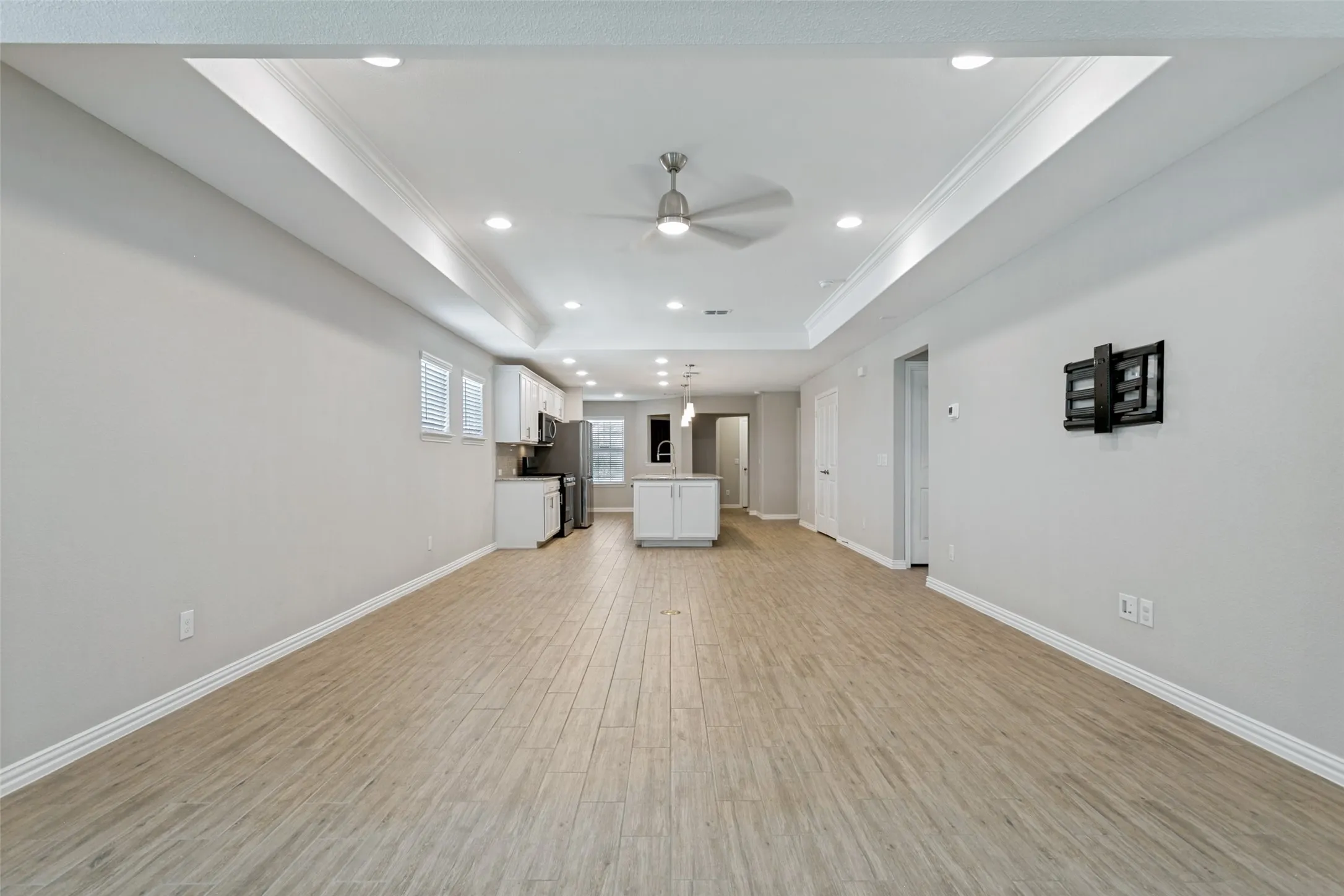 Single Family Residence For Sale in Denton County , 1273 Eagle Lane, Little Elm, Texas 76227, 2 Bedroom, 2 Bathroom, 2 Garage spaces, 1,571 Sqft, built in 2021, mls#21312748, Real Estate Agent in Little Elm, Homes For Sale in Denton county, Homes For Sale in Little Elm, Realtor in Little Elm Texas, Real Estate Brokerage Independent Realty Texas, Luminita Cordes Realtor