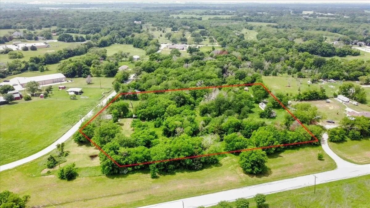 Unimproved Land For Sale in Kaufman County , 107 N Commerce Street, Kemp, Texas 75143, 0, 0, Garage spaces, 0 Sqft, built in 0, mls#21317524, Real Estate Agent in Kemp, Homes For Sale in Kaufman county, Homes For Sale in Kemp, Realtor in Kemp Texas, Real Estate Brokerage Independent Realty Texas, Luminita Cordes Realtor