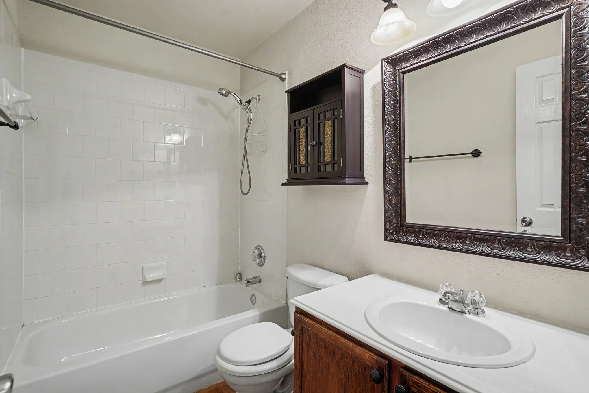 Single Family Residence For Rent in Collin County , 1327 Primrose Drive, Wylie, Texas 75098, 3 Bedroom, 2 Bathroom, 2 Garage spaces, 1,777 Sqft, built in 2004, mls#21317531, Real Estate Agent in Wylie, Homes For Rent in Collin county, Homes For Rent in Wylie, Realtor in Wylie Texas, Real Estate Brokerage Independent Realty Texas, Luminita Cordes Realtor