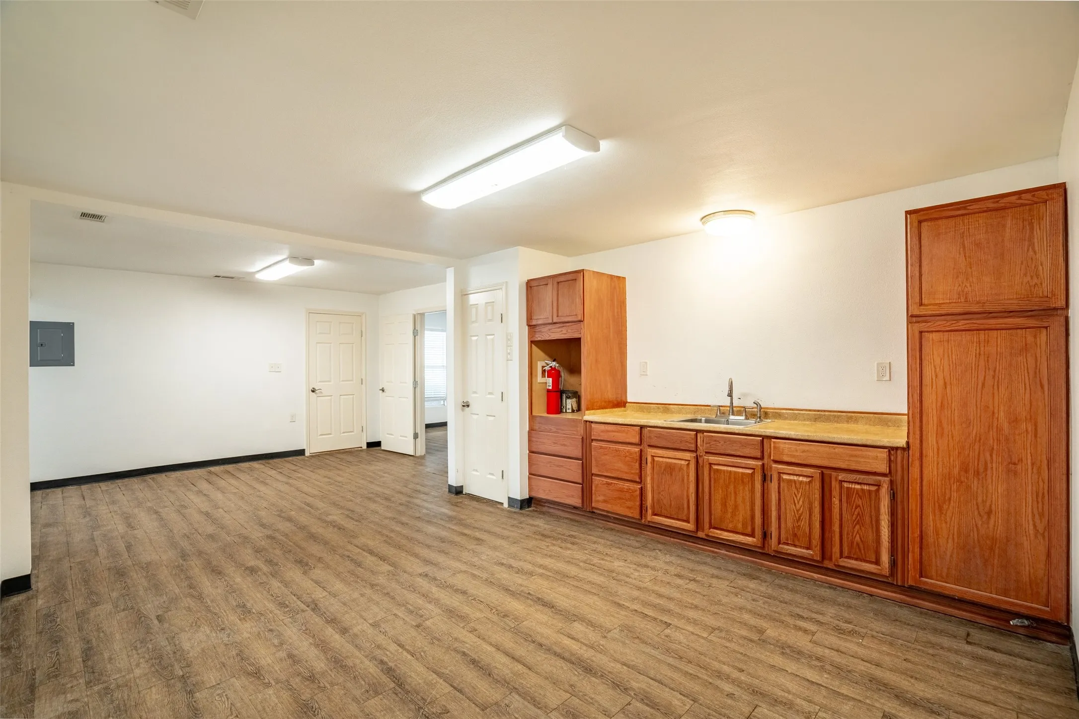 Industrial For Sale in Dallas County , 401 W Simonds Road, Seagoville, Texas 75159, 0, 0, Garage spaces, 0 Sqft, built in 2000, mls#21308571, Real Estate Agent in Seagoville, Homes For Sale in Dallas county, Homes For Sale in Seagoville, Realtor in Seagoville Texas, Real Estate Brokerage Independent Realty Texas, Luminita Cordes Realtor