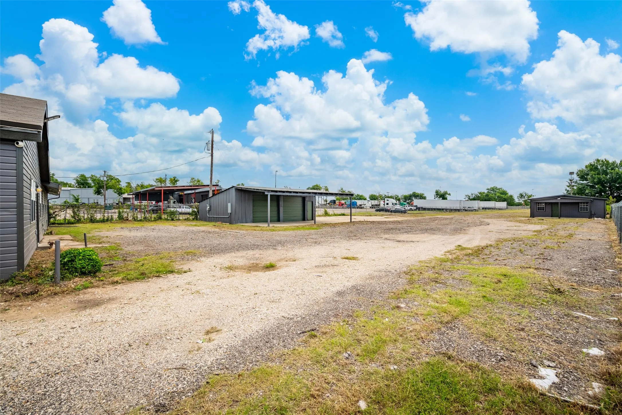 Industrial For Sale in Dallas County , 401 W Simonds Road, Seagoville, Texas 75159, 0, 0, Garage spaces, 0 Sqft, built in 2000, mls#21308571, Real Estate Agent in Seagoville, Homes For Sale in Dallas county, Homes For Sale in Seagoville, Realtor in Seagoville Texas, Real Estate Brokerage Independent Realty Texas, Luminita Cordes Realtor