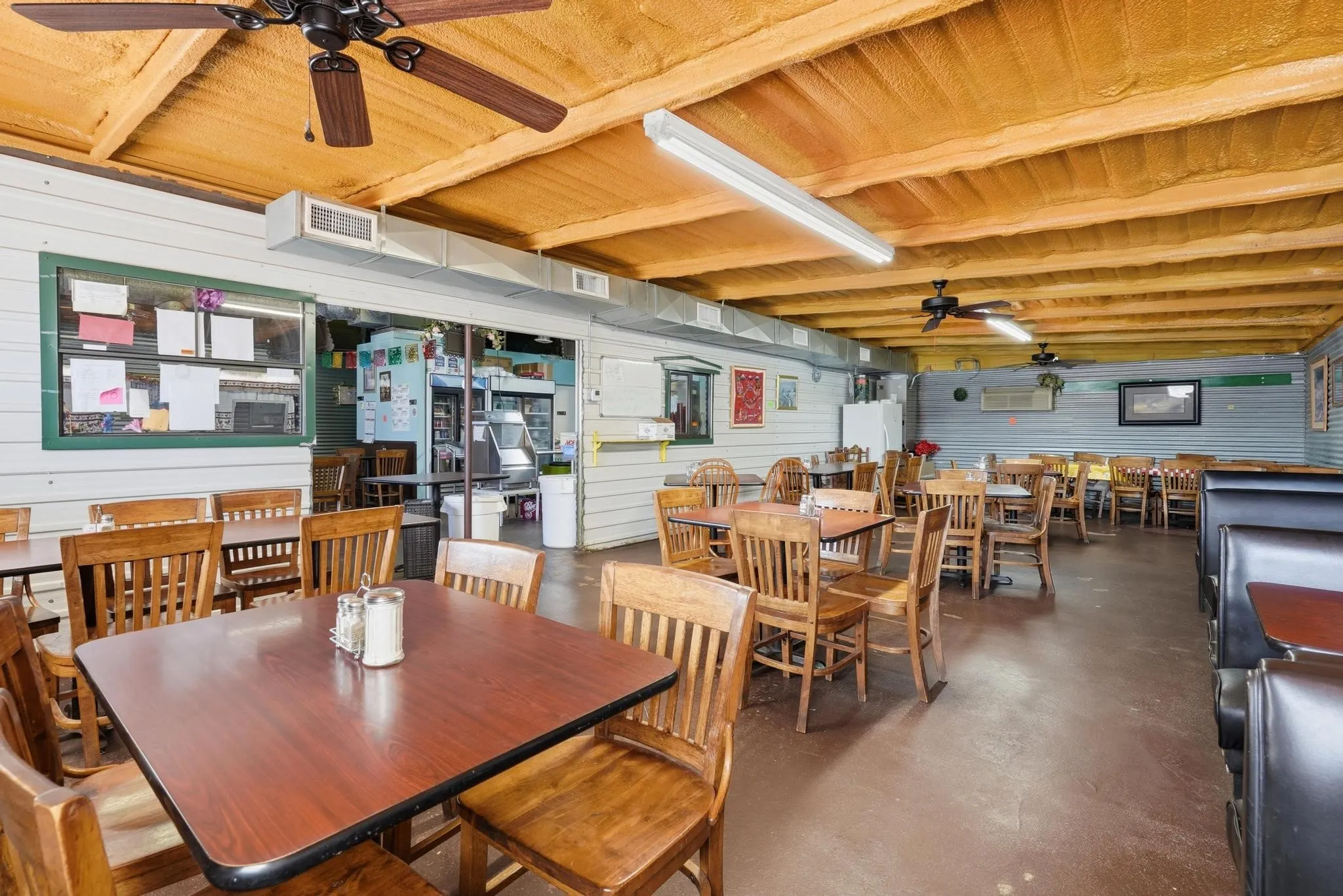 Business For Sale in Taylor County , 542 Graham, Tuscola, Texas 79562, 0, 0, Garage spaces, 2,003 Sqft, built in 2009, Price $975,000, mls#21310022, Real Estate Agent in Tuscola, Homes For Sale in Taylor county, Homes For Sale in Tuscola, Realtor in Tuscola Texas, Real Estate Brokerage Independent Realty Texas, Luminita Cordes Realtor