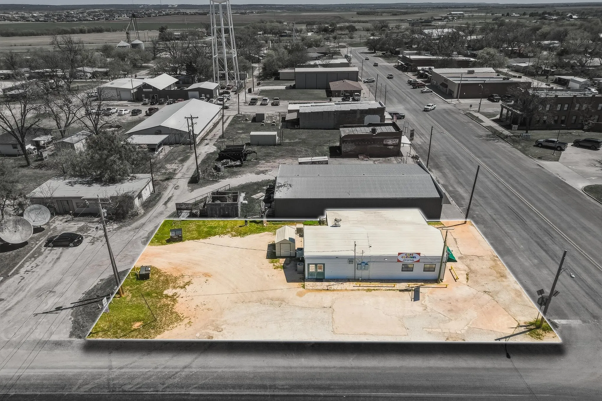 Business For Sale in Taylor County , 542 Graham, Tuscola, Texas 79562, 0, 0, Garage spaces, 2,003 Sqft, built in 2009, Price $975,000, mls#21310022, Real Estate Agent in Tuscola, Homes For Sale in Taylor county, Homes For Sale in Tuscola, Realtor in Tuscola Texas, Real Estate Brokerage Independent Realty Texas, Luminita Cordes Realtor