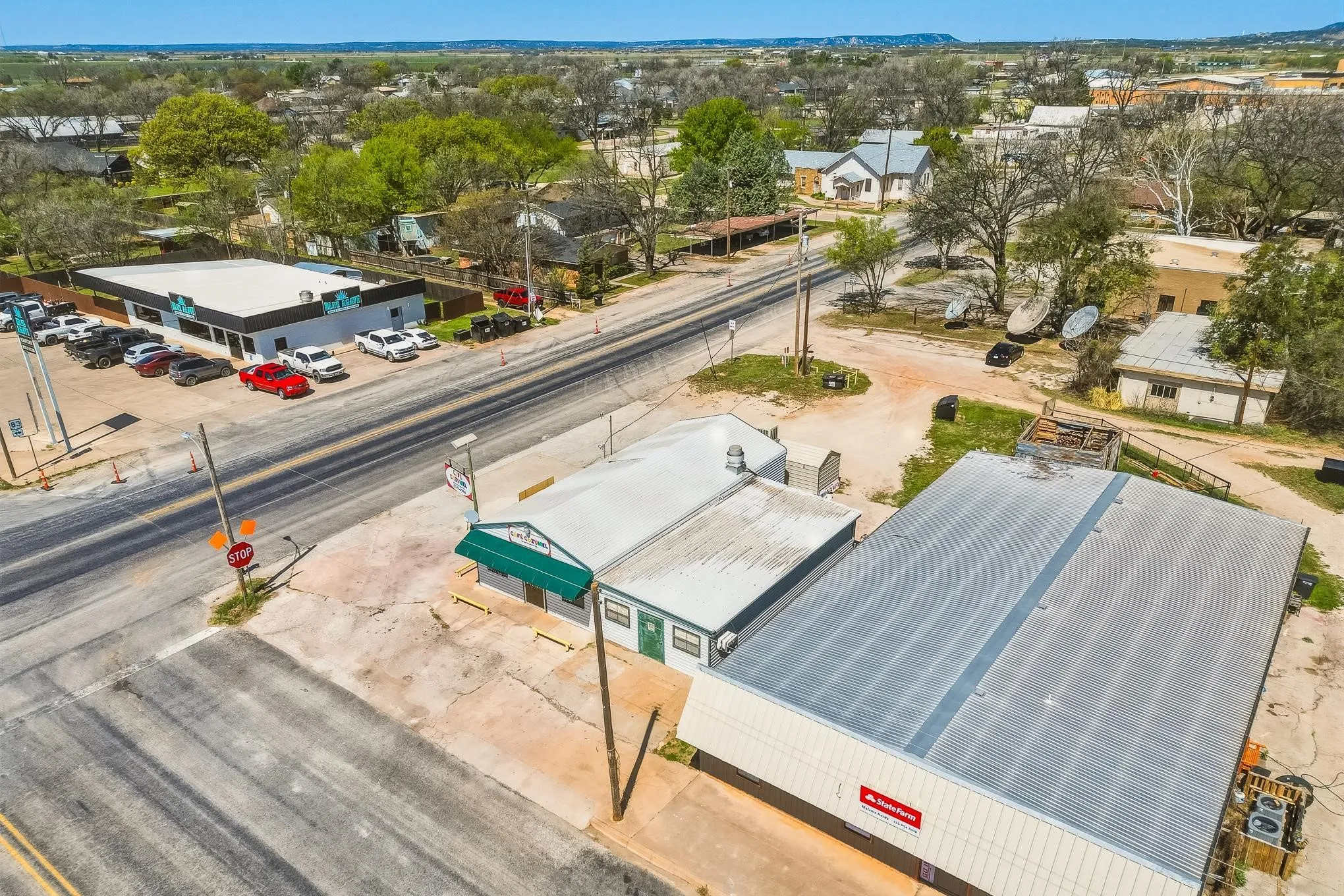 Business For Sale in Taylor County , 542 Graham, Tuscola, Texas 79562, 0, 0, Garage spaces, 2,003 Sqft, built in 2009, Price $975,000, mls#21310022, Real Estate Agent in Tuscola, Homes For Sale in Taylor county, Homes For Sale in Tuscola, Realtor in Tuscola Texas, Real Estate Brokerage Independent Realty Texas, Luminita Cordes Realtor