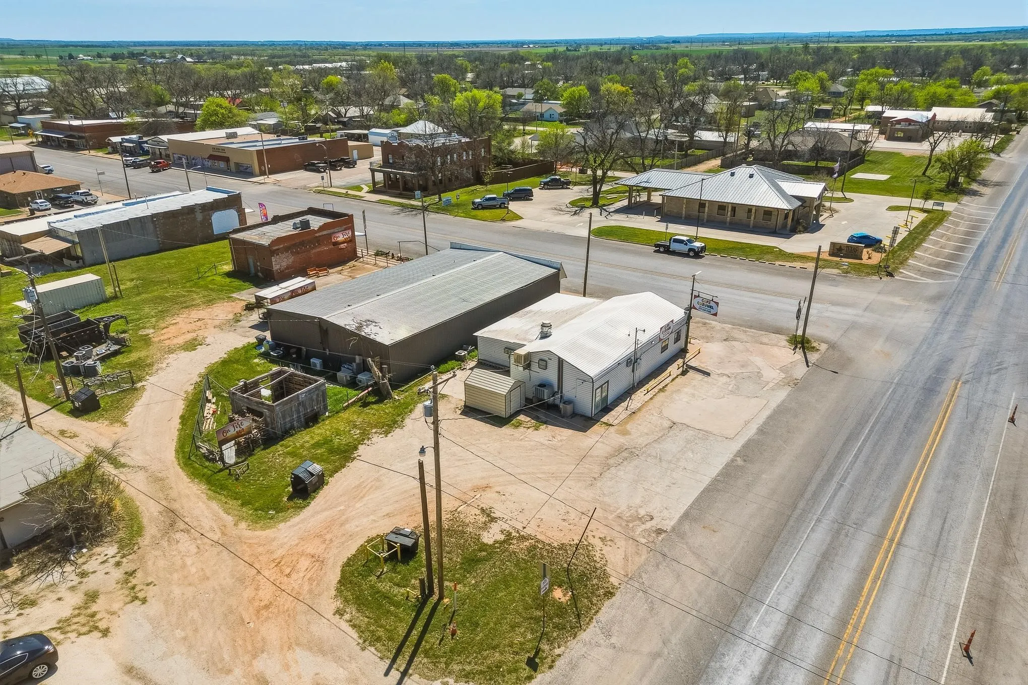 Business For Sale in Taylor County , 542 Graham, Tuscola, Texas 79562, 0, 0, Garage spaces, 2,003 Sqft, built in 2009, Price $975,000, mls#21310022, Real Estate Agent in Tuscola, Homes For Sale in Taylor county, Homes For Sale in Tuscola, Realtor in Tuscola Texas, Real Estate Brokerage Independent Realty Texas, Luminita Cordes Realtor