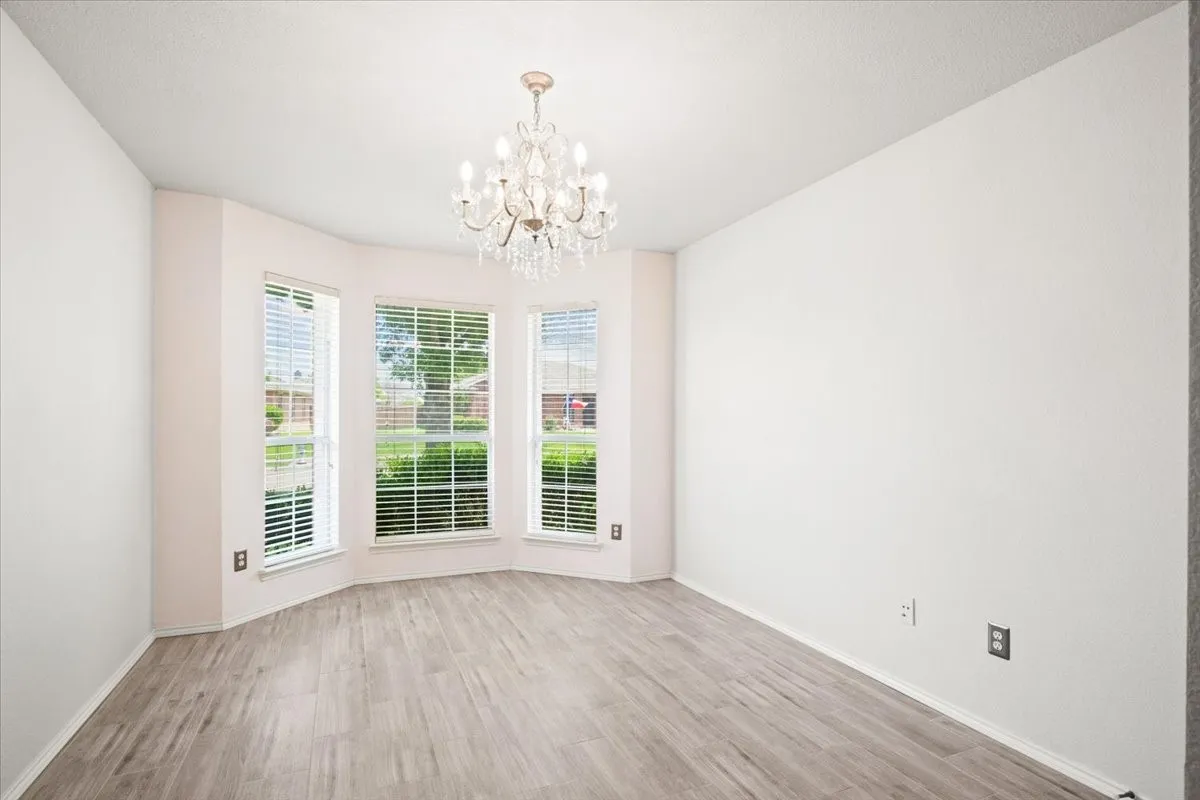 Single Family Residence For Rent in Collin County , 416 Ponderosa Trail, Murphy, Texas 75094, 3 Bedroom, 2 Bathroom, 2 Garage spaces, 1,761 Sqft, built in 2003, mls#21317037, Real Estate Agent in Murphy, Homes For Rent in Collin county, Homes For Rent in Murphy, Realtor in Murphy Texas, Real Estate Brokerage Independent Realty Texas, Luminita Cordes Realtor