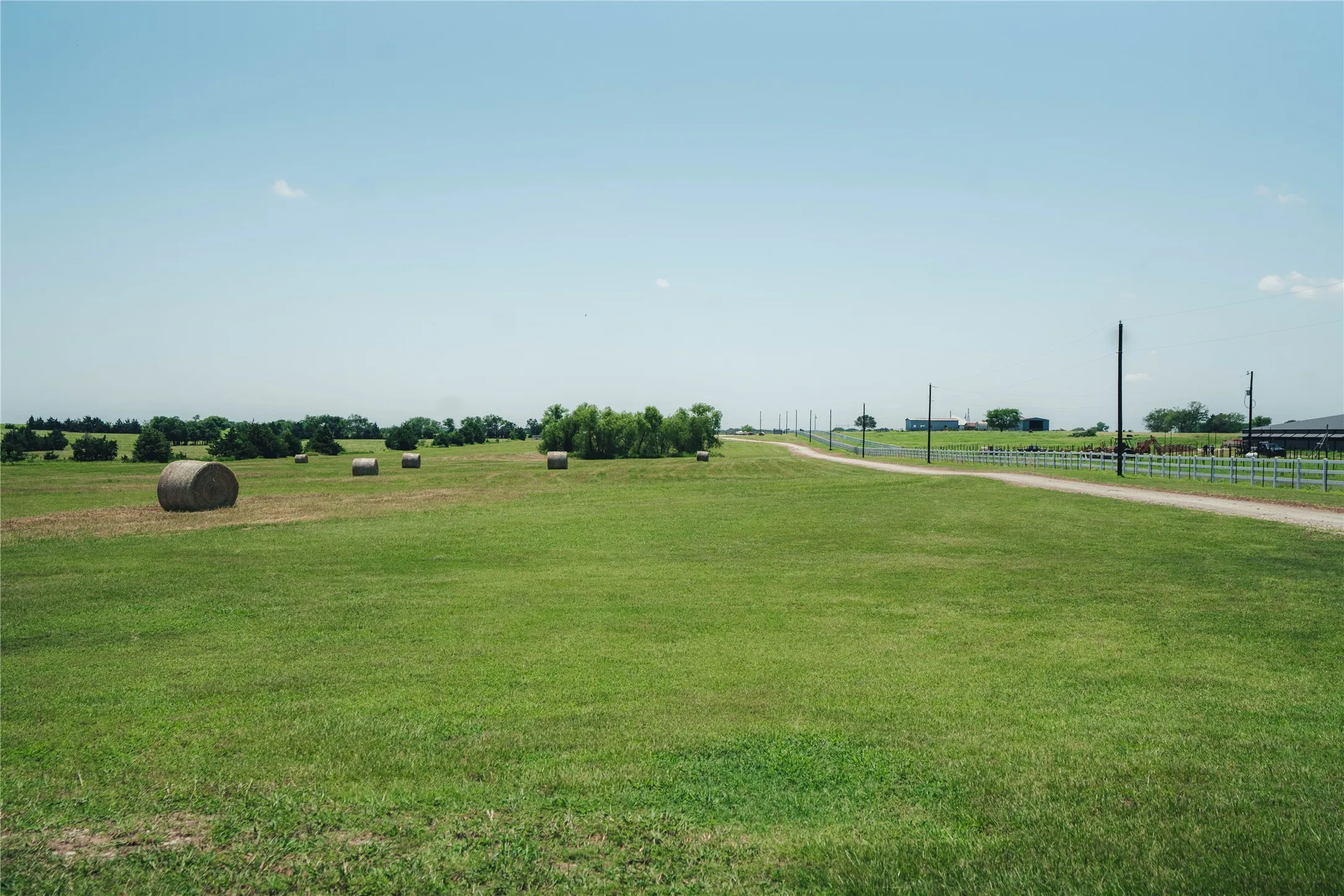 Driveway / Land /Crop