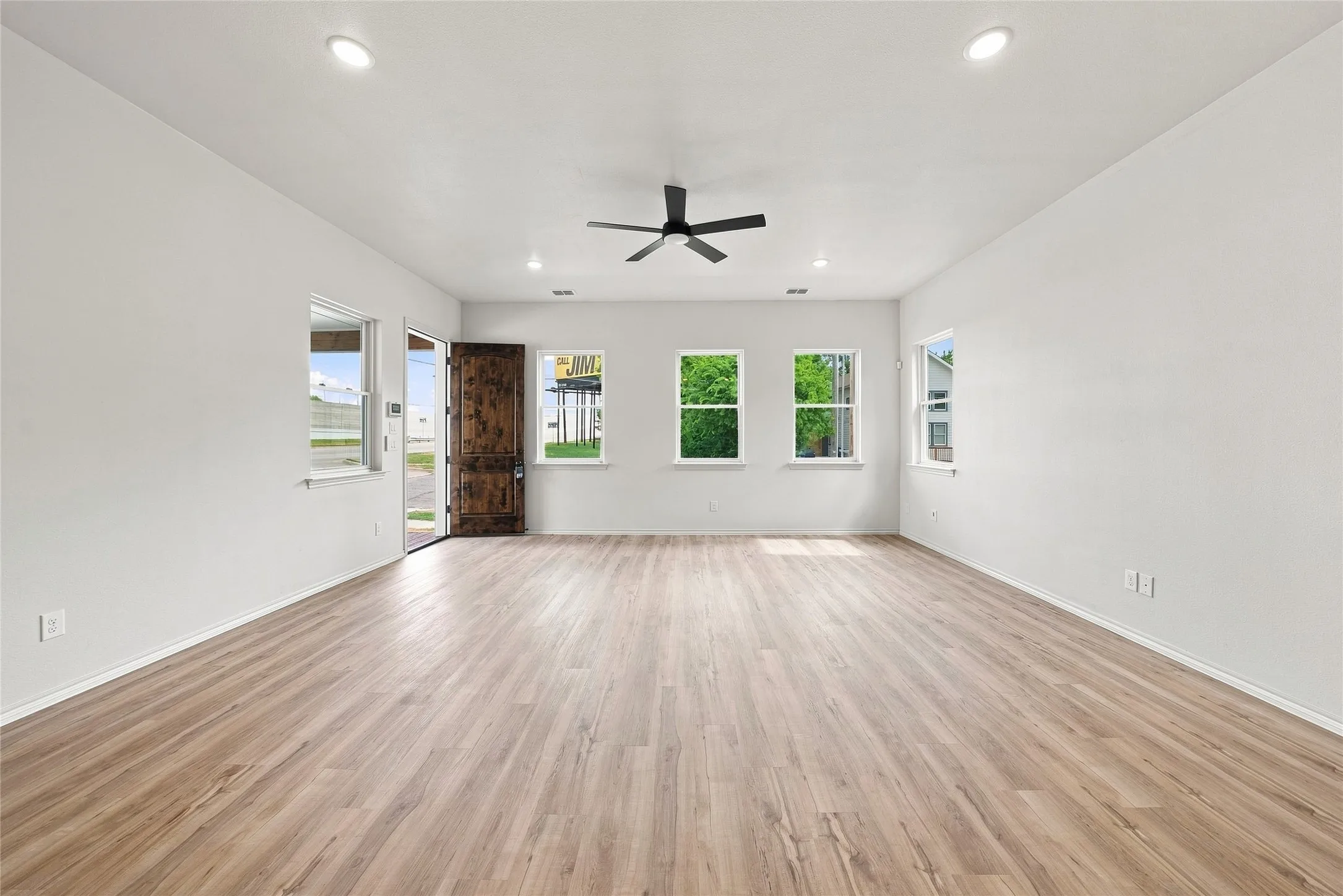 Single Family Residence For Rent in Dallas County , 1022 E 9th Street, Dallas, Texas 75203, 3 Bedroom, 2 Bathroom, 1 Garage spaces, 1,408 Sqft, built in 2026, mls#21317057, Real Estate Agent in Dallas, Homes For Rent in Dallas county, Homes For Rent in Dallas, Realtor in Dallas Texas, Real Estate Brokerage Independent Realty Texas, Luminita Cordes Realtor