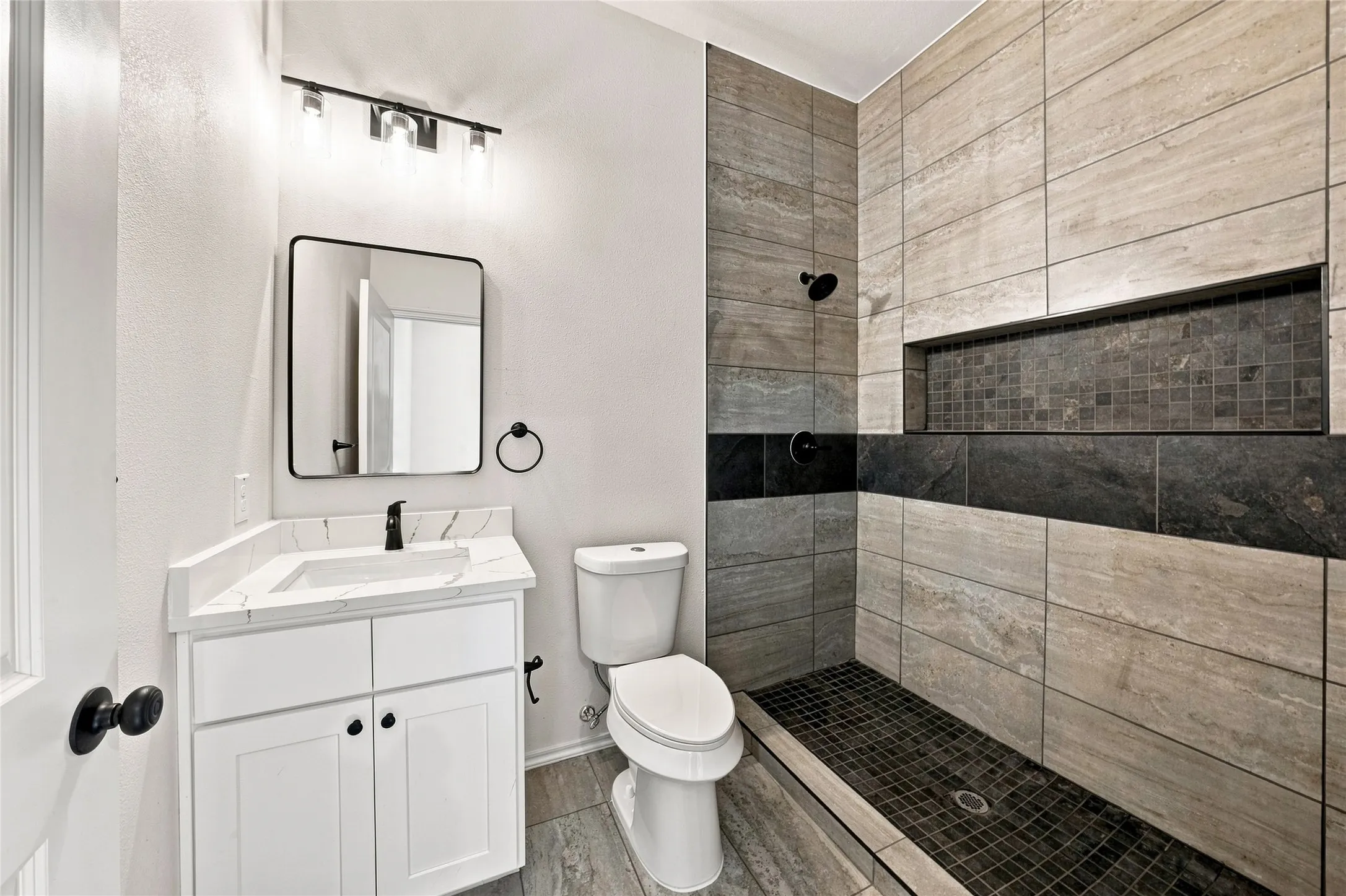Single Family Residence For Rent in Dallas County , 1022 E 9th Street, Dallas, Texas 75203, 3 Bedroom, 2 Bathroom, 1 Garage spaces, 1,408 Sqft, built in 2026, mls#21317057, Real Estate Agent in Dallas, Homes For Rent in Dallas county, Homes For Rent in Dallas, Realtor in Dallas Texas, Real Estate Brokerage Independent Realty Texas, Luminita Cordes Realtor
