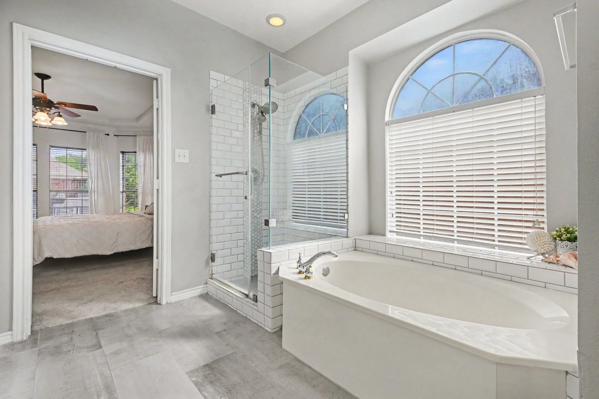 Single Family Residence For Sale in Dallas County , 8006 Killarney Lane, Rowlett, Texas 75089, 5 Bedroom, 3 Bathroom, 2 Garage spaces, 3,094 Sqft, built in 1999, mls#21317586, Real Estate Agent in Rowlett, Homes For Sale in Dallas county, Homes For Sale in Rowlett, Realtor in Rowlett Texas, Real Estate Brokerage Independent Realty Texas, Luminita Cordes Realtor