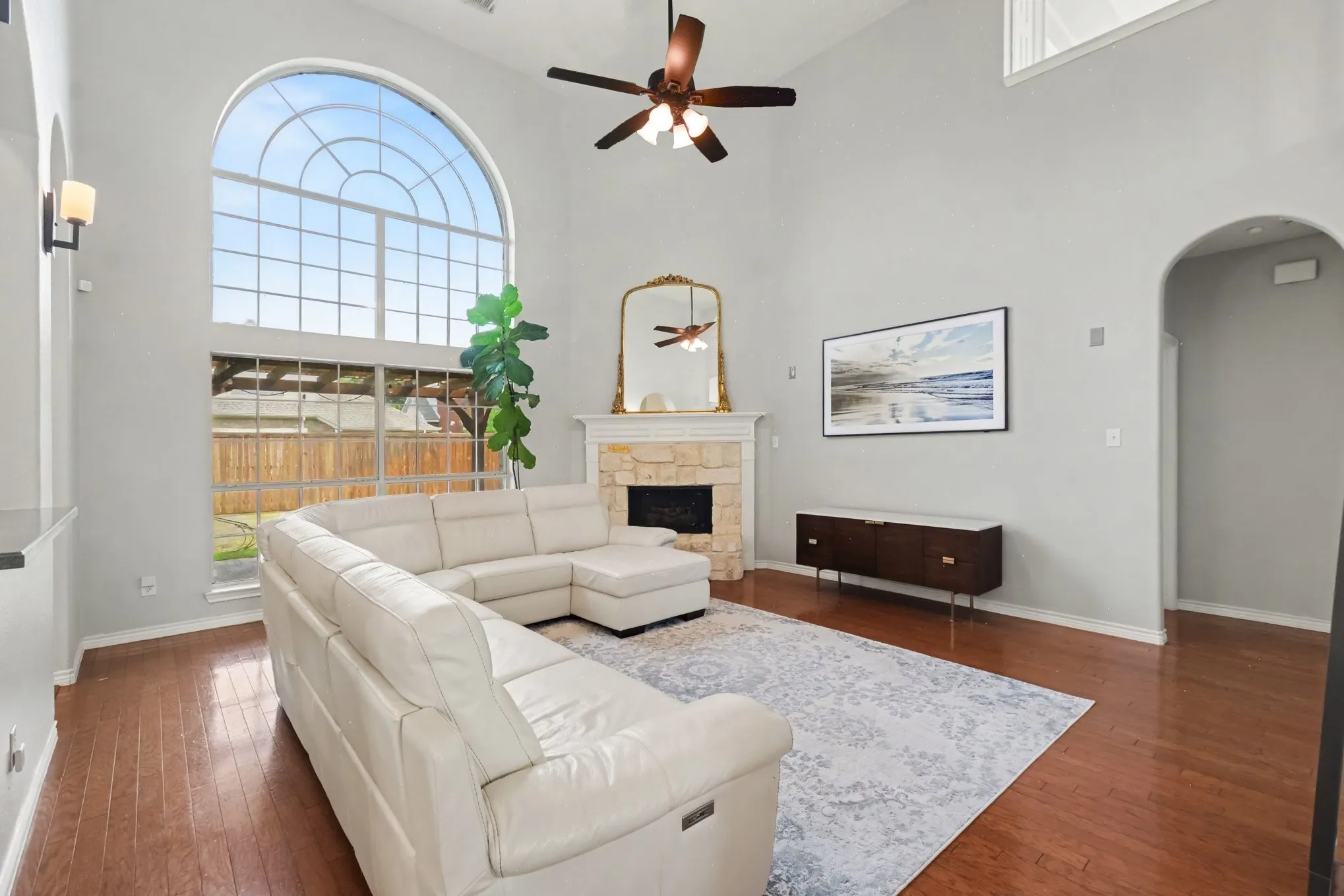 Single Family Residence For Sale in Dallas County , 8006 Killarney Lane, Rowlett, Texas 75089, 5 Bedroom, 3 Bathroom, 2 Garage spaces, 3,094 Sqft, built in 1999, mls#21317586, Real Estate Agent in Rowlett, Homes For Sale in Dallas county, Homes For Sale in Rowlett, Realtor in Rowlett Texas, Real Estate Brokerage Independent Realty Texas, Luminita Cordes Realtor