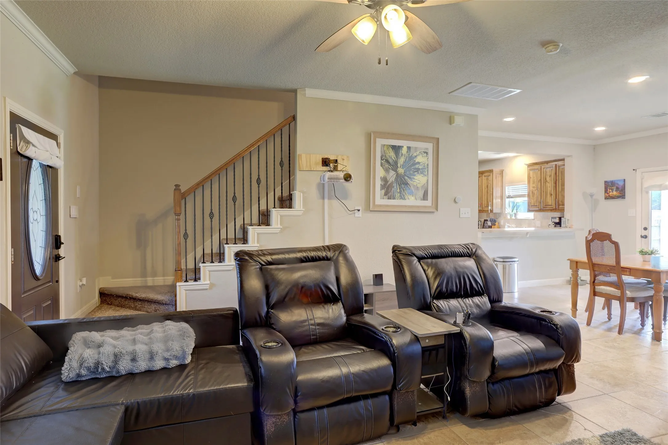 Single Family Residence For Sale in Grayson County , 751 N Sherman Avenue, Van Alstyne, Texas 75495, 3 Bedroom, 3 Bathroom, 1 Garage spaces, 1,696 Sqft, built in 2008, mls#21316294, Real Estate Agent in Van Alstyne, Homes For Sale in Grayson county, Homes For Sale in Van Alstyne, Realtor in Van Alstyne Texas, Real Estate Brokerage Independent Realty Texas, Luminita Cordes Realtor