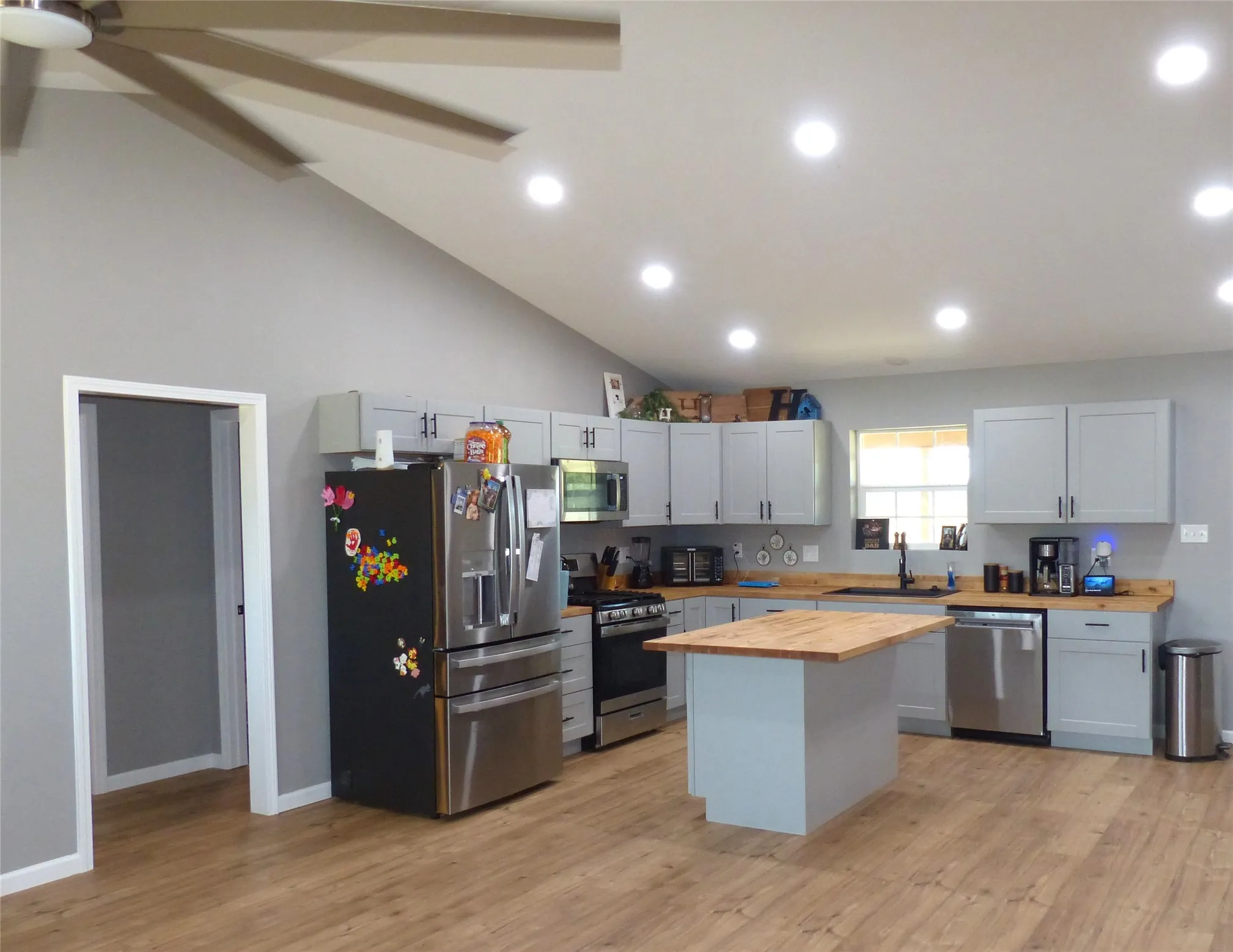 Single Family Residence For Sale in Mc Culloch County , 1277 FM 1028, Rochelle, Texas 76872, 3 Bedroom, 2 Bathroom, Garage spaces, 1,334 Sqft, built in 2025, mls#21317611, Real Estate Agent in Rochelle, Homes For Sale in Mc Culloch county, Homes For Sale in Rochelle, Realtor in Rochelle Texas, Real Estate Brokerage Independent Realty Texas, Luminita Cordes Realtor