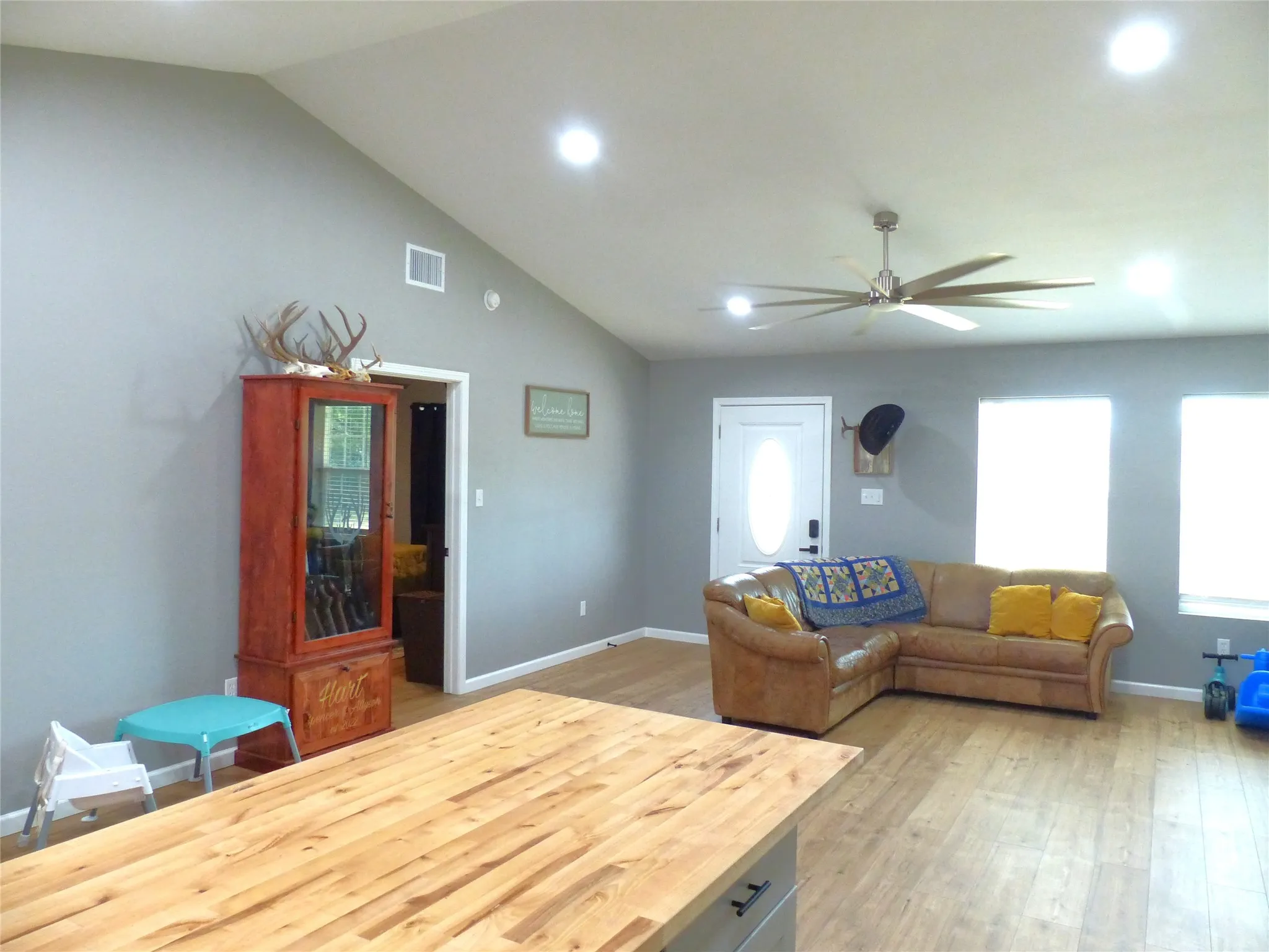 Single Family Residence For Sale in Mc Culloch County , 1277 FM 1028, Rochelle, Texas 76872, 3 Bedroom, 2 Bathroom, Garage spaces, 1,334 Sqft, built in 2025, mls#21317611, Real Estate Agent in Rochelle, Homes For Sale in Mc Culloch county, Homes For Sale in Rochelle, Realtor in Rochelle Texas, Real Estate Brokerage Independent Realty Texas, Luminita Cordes Realtor