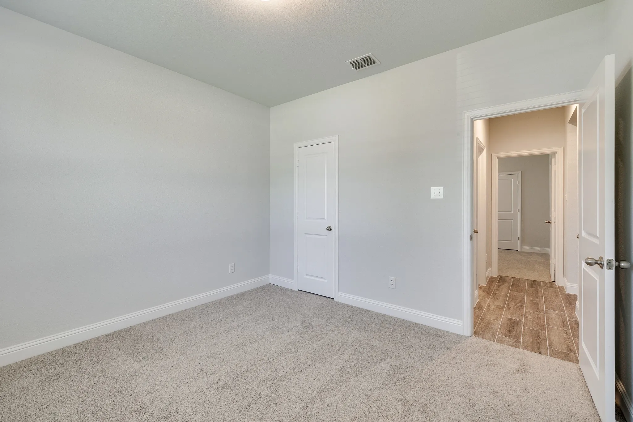 Single Family Residence For Rent in Johnson County , 1216 Blanco Trail, Mansfield, Texas 76063, 4 Bedroom, 3 Bathroom, 2 Garage spaces, 3,201 Sqft, built in 2022, mls#21317615, Real Estate Agent in Mansfield, Homes For Rent in Johnson county, Homes For Rent in Mansfield, Realtor in Mansfield Texas, Real Estate Brokerage Independent Realty Texas, Luminita Cordes Realtor